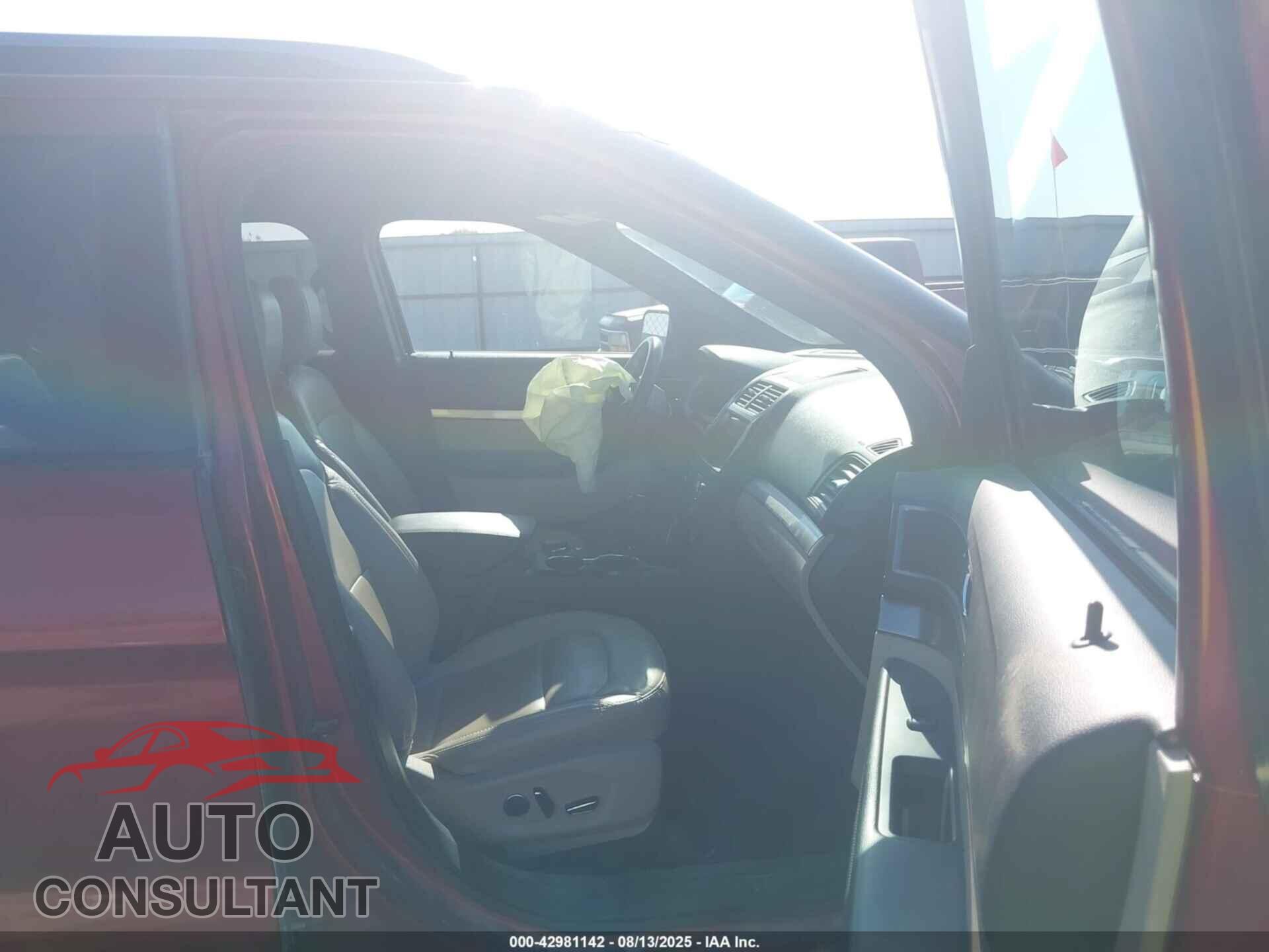 FORD EXPLORER 2018 - 1FM5K8D88JGB69749