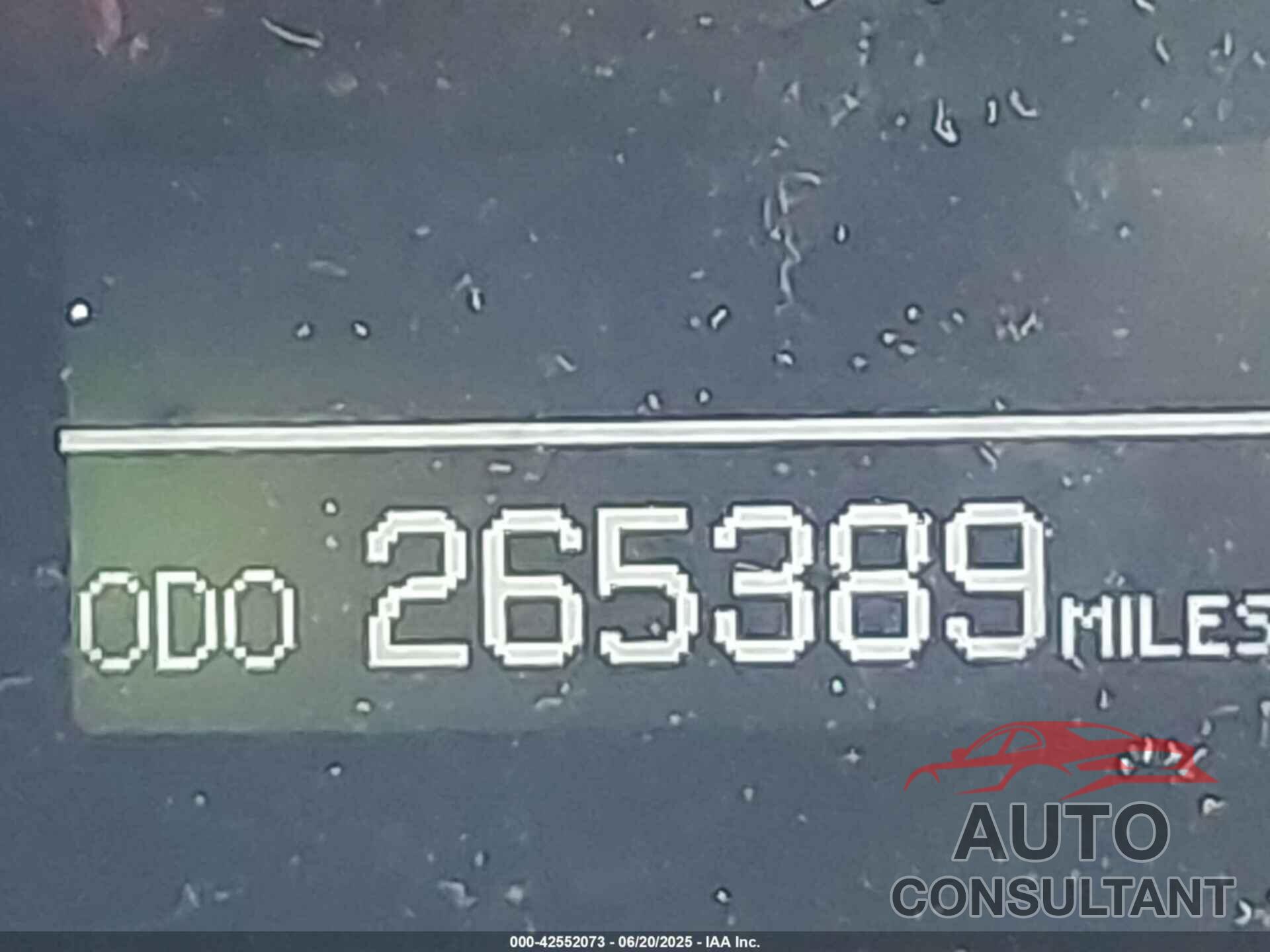 TOYOTA TUNDRA 2011 - 5TFBY5F12BX205649