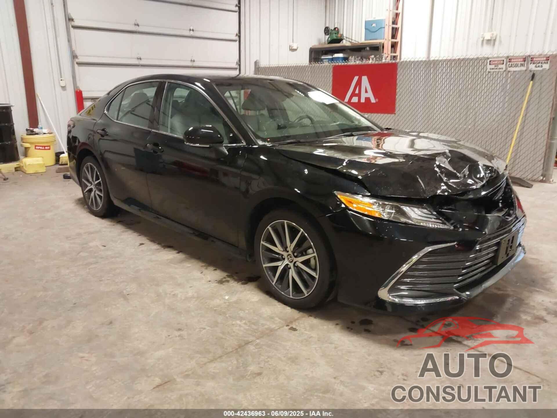TOYOTA CAMRY HYBRID 2024 - 4T1F31AK1RU061639