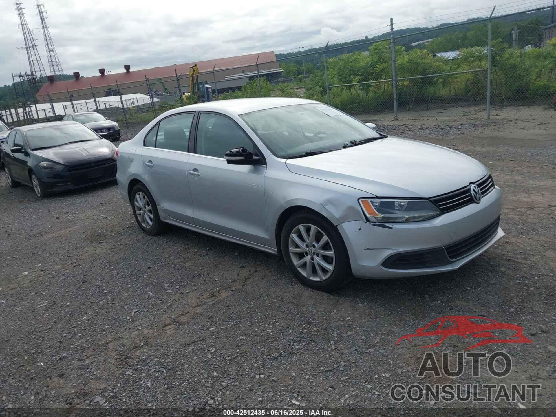 VOLKSWAGEN JETTA 2013 - 3VWDP7AJ5DM386847