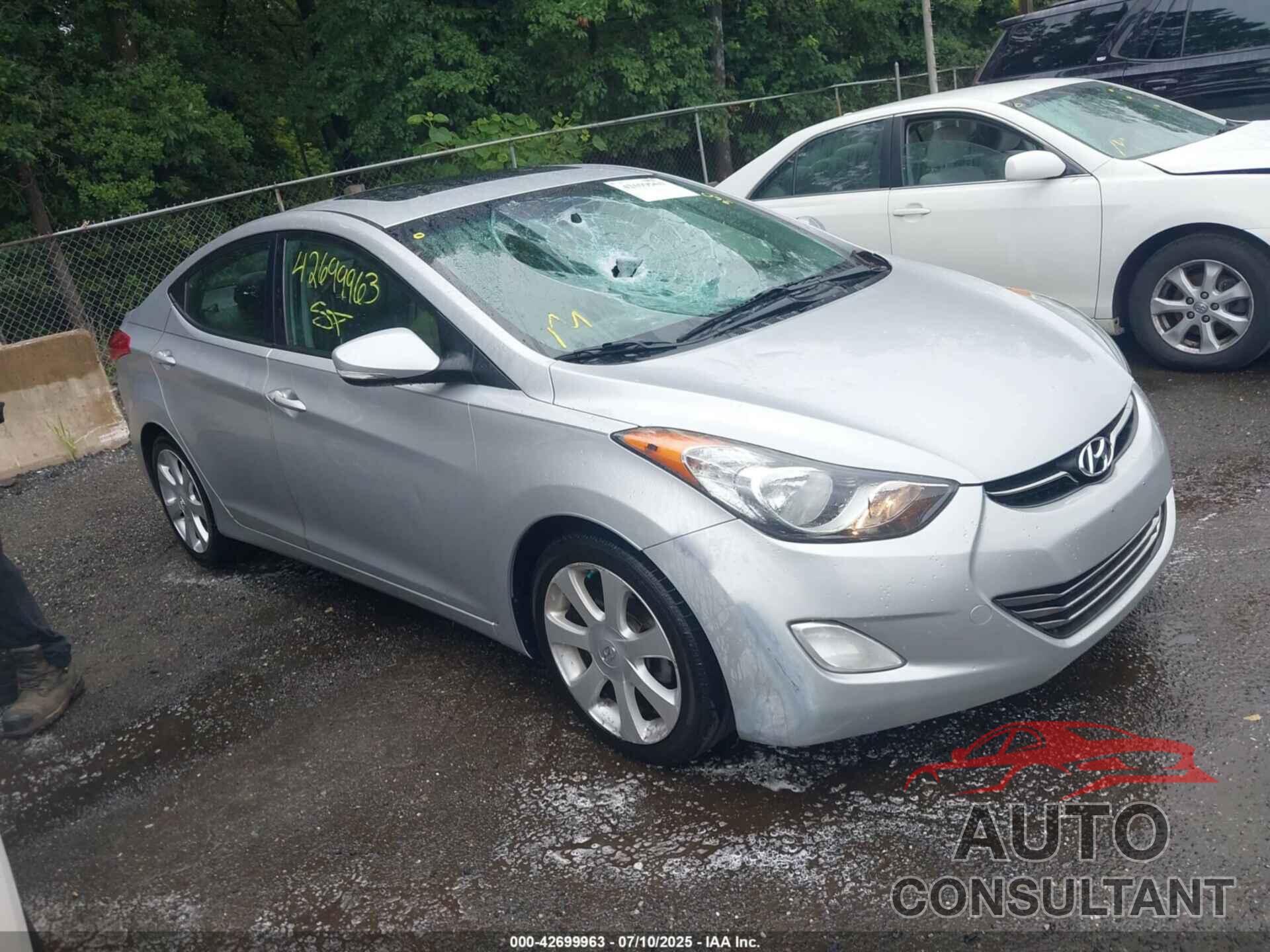 HYUNDAI ELANTRA 2013 - 5NPDH4AE4DH271504