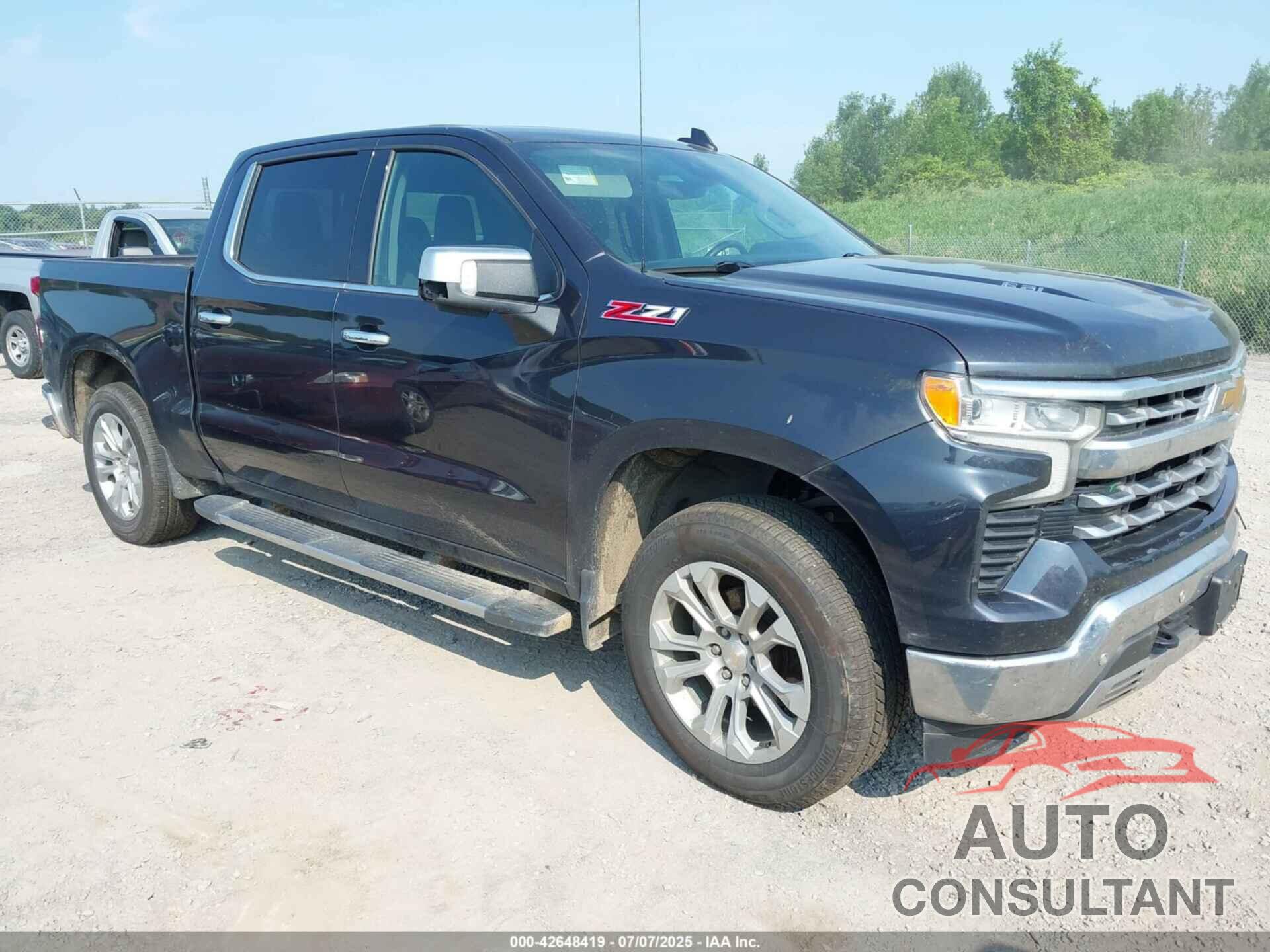 CHEVROLET SILVERADO 1500 2022 - 1GCUDGEL5NZ640418
