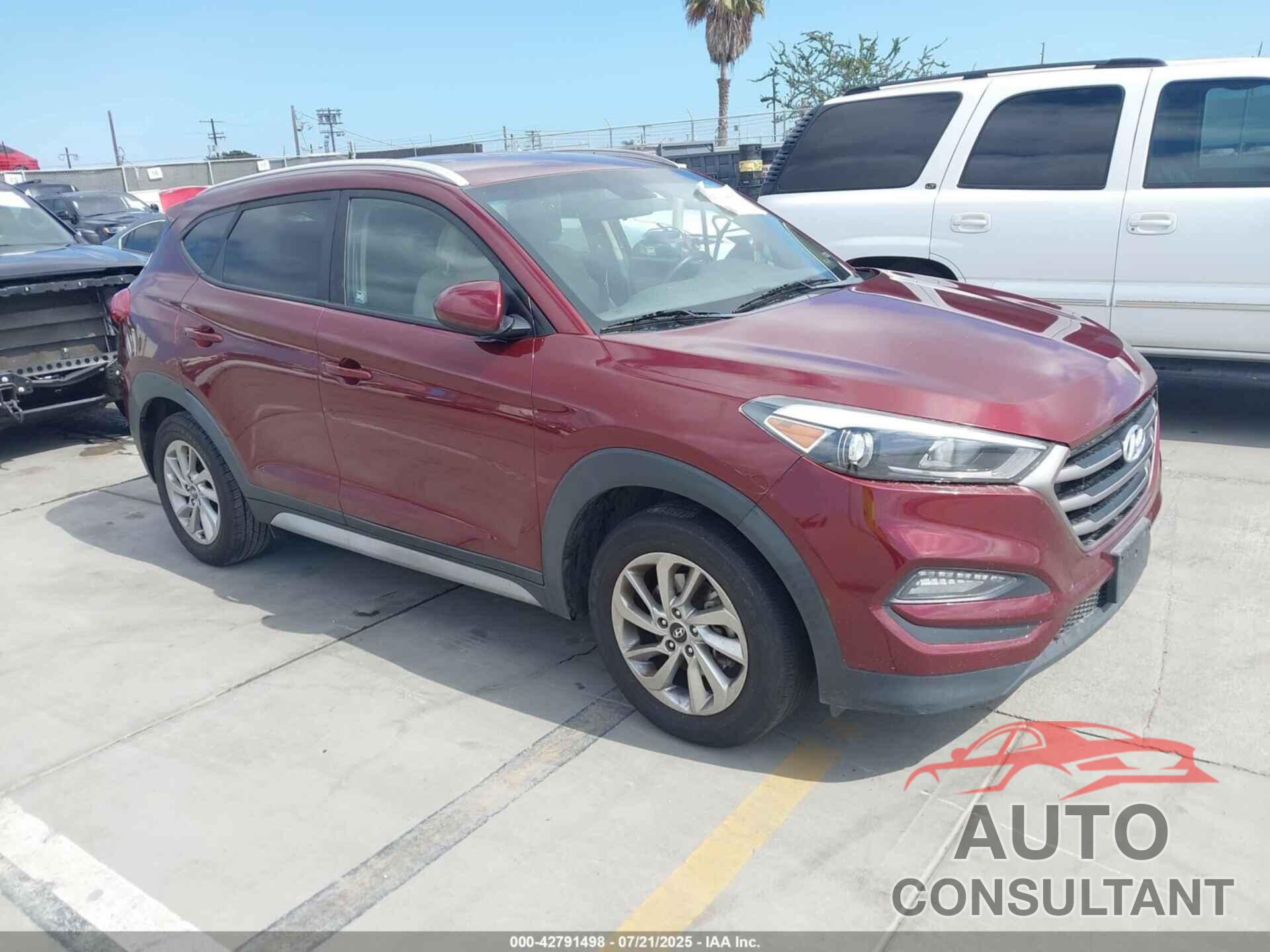 HYUNDAI TUCSON 2018 - KM8J33A41JU650153