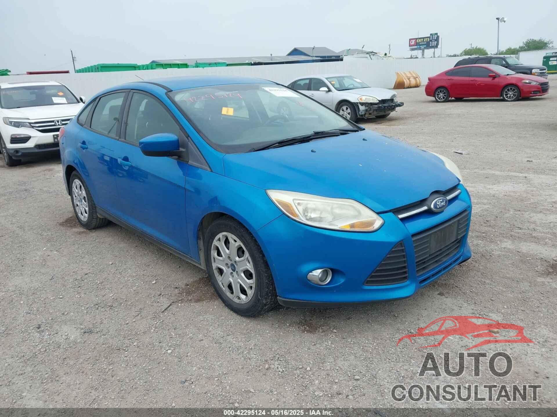 FORD FOCUS 2012 - 1FAHP3F26CL300952