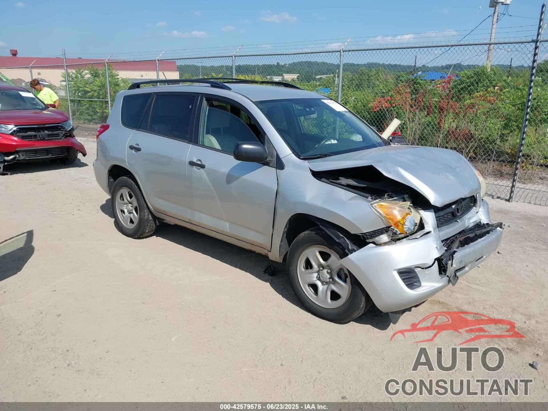TOYOTA RAV4 2009 - JTMBF33V595003864