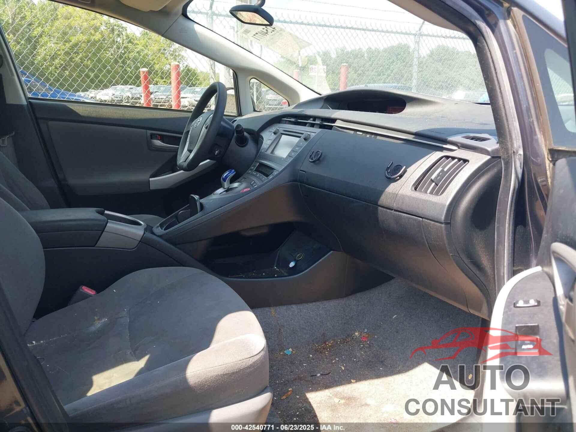 TOYOTA PRIUS 2014 - JTDKN3DU5E0363524