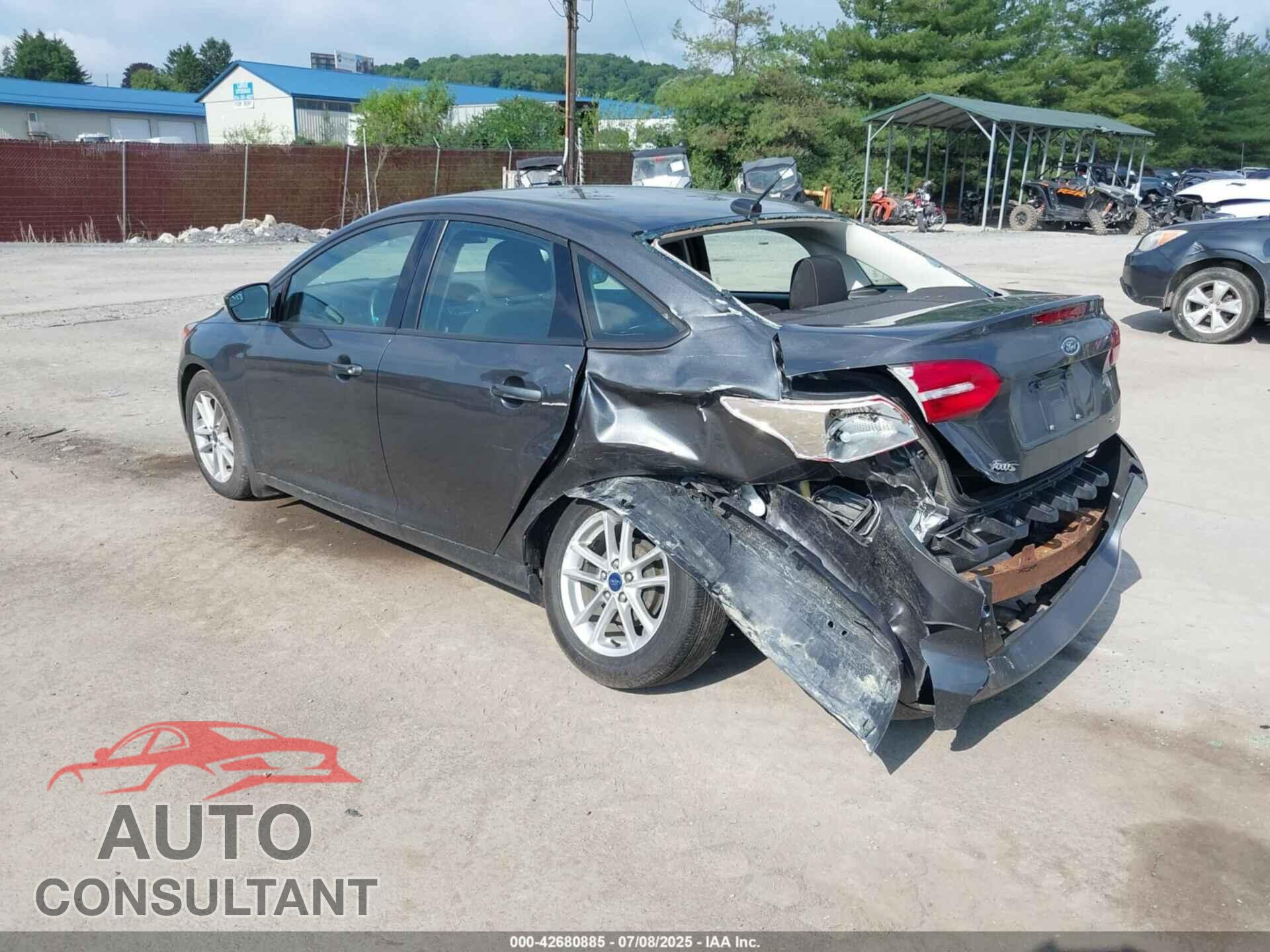 FORD FOCUS 2017 - 1FADP3F21HL213532