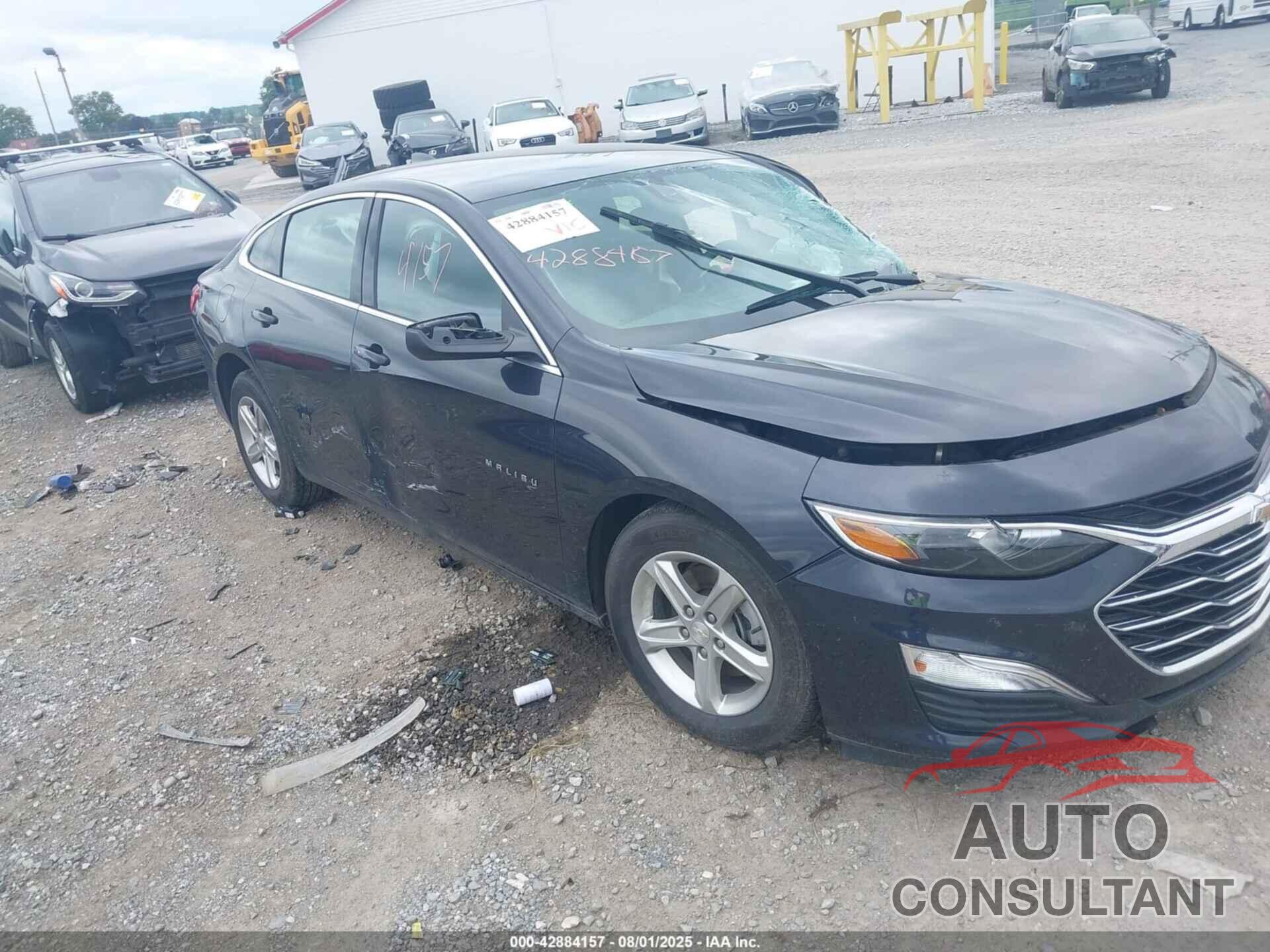 CHEVROLET MALIBU 2022 - 1G1ZB5ST0NF211458