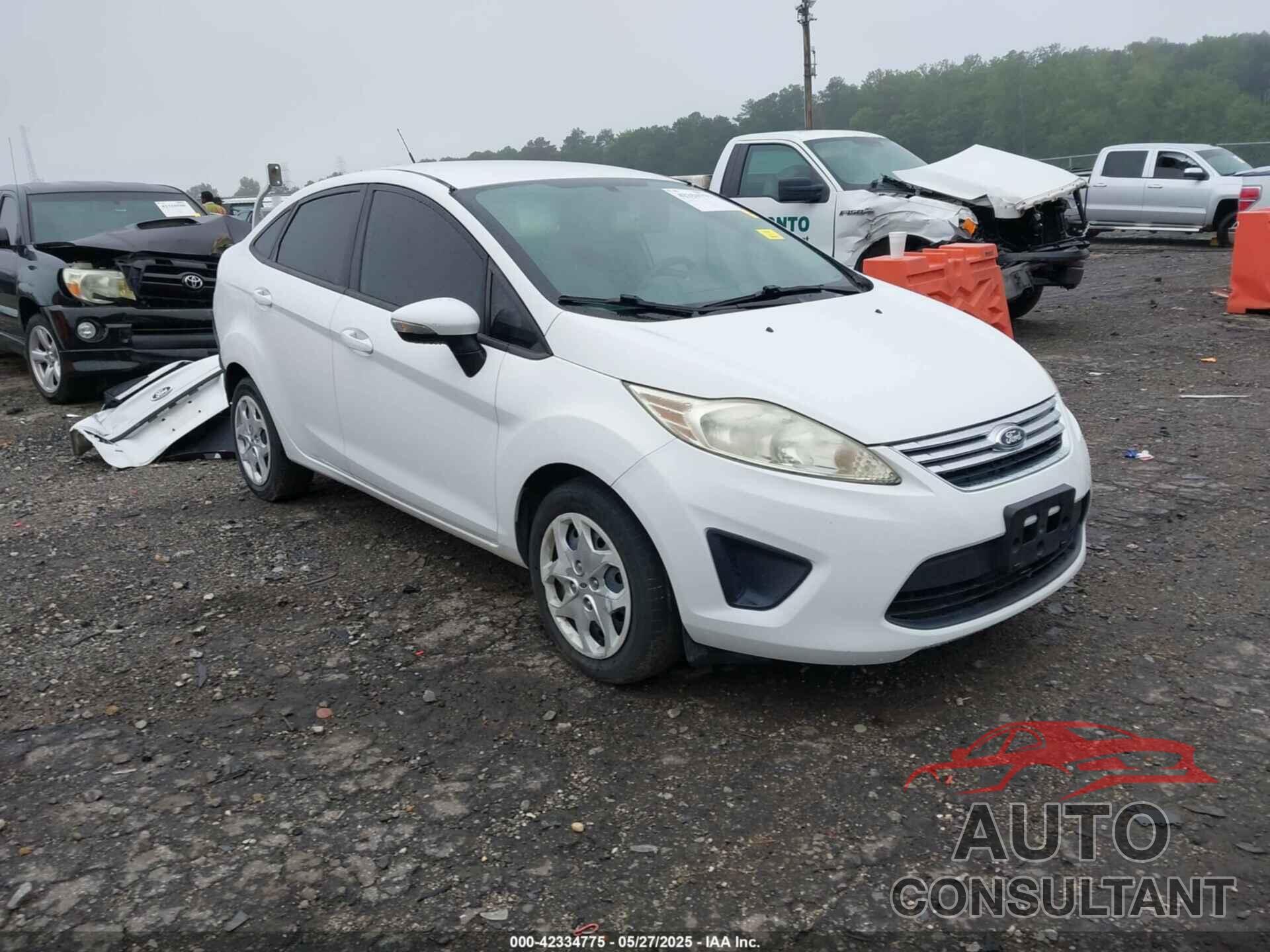 FORD FIESTA 2013 - 3FADP4BJ0DM108038