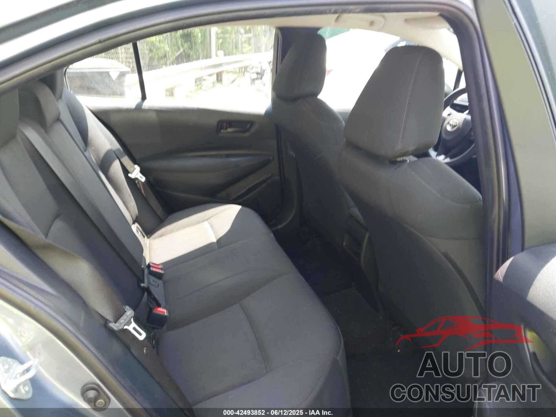 TOYOTA COROLLA 2022 - 5YFEPMAE9NP281005