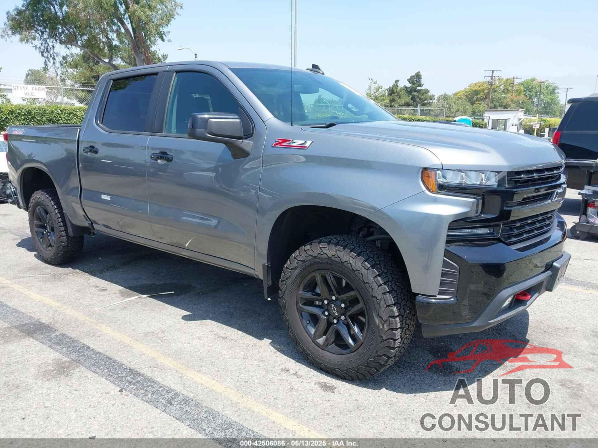 CHEVROLET SILVERADO 1500 2020 - 1GCPYFEDXLZ347616