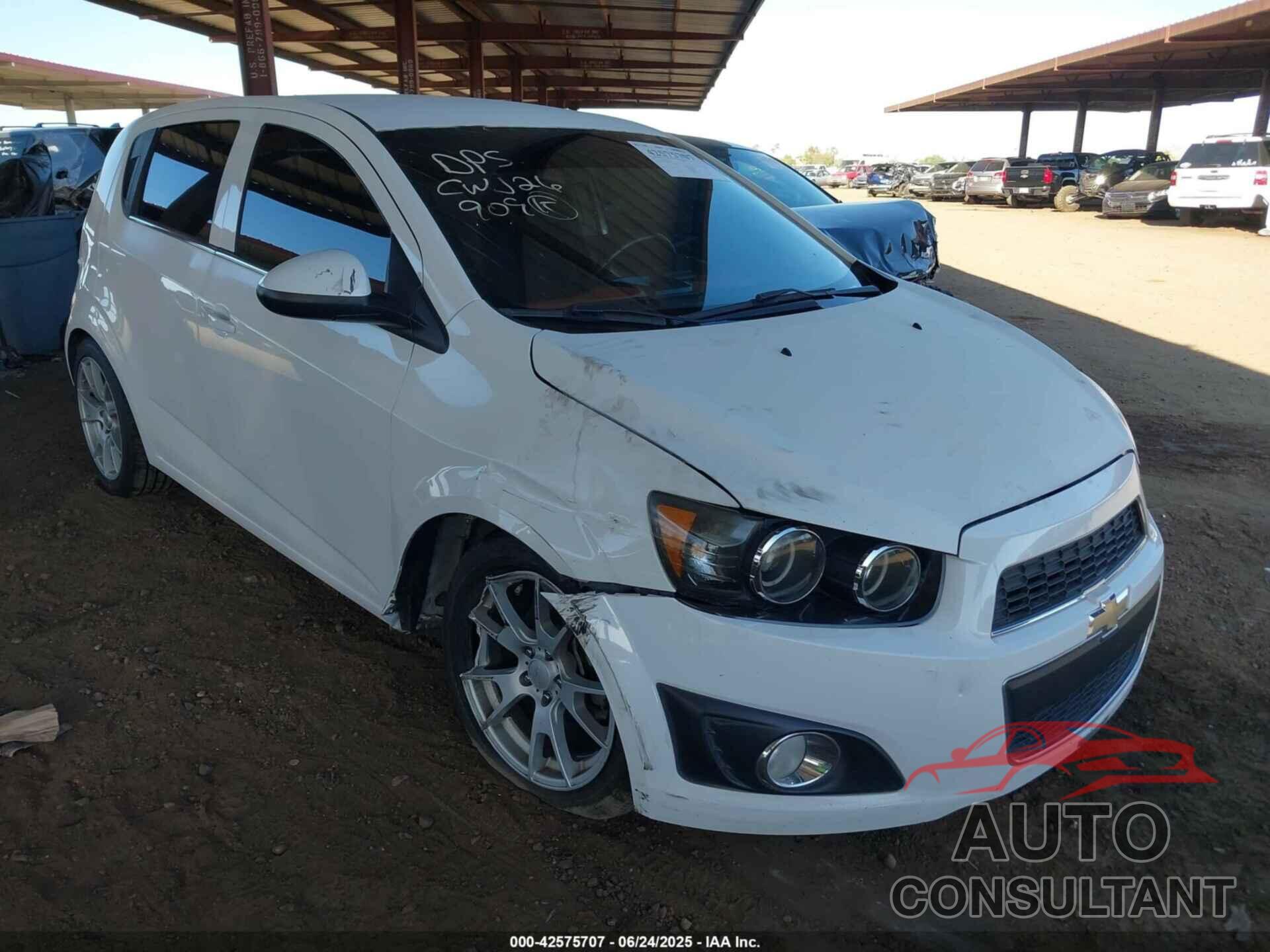 CHEVROLET SONIC 2013 - 1G1JD6SBXD4222966