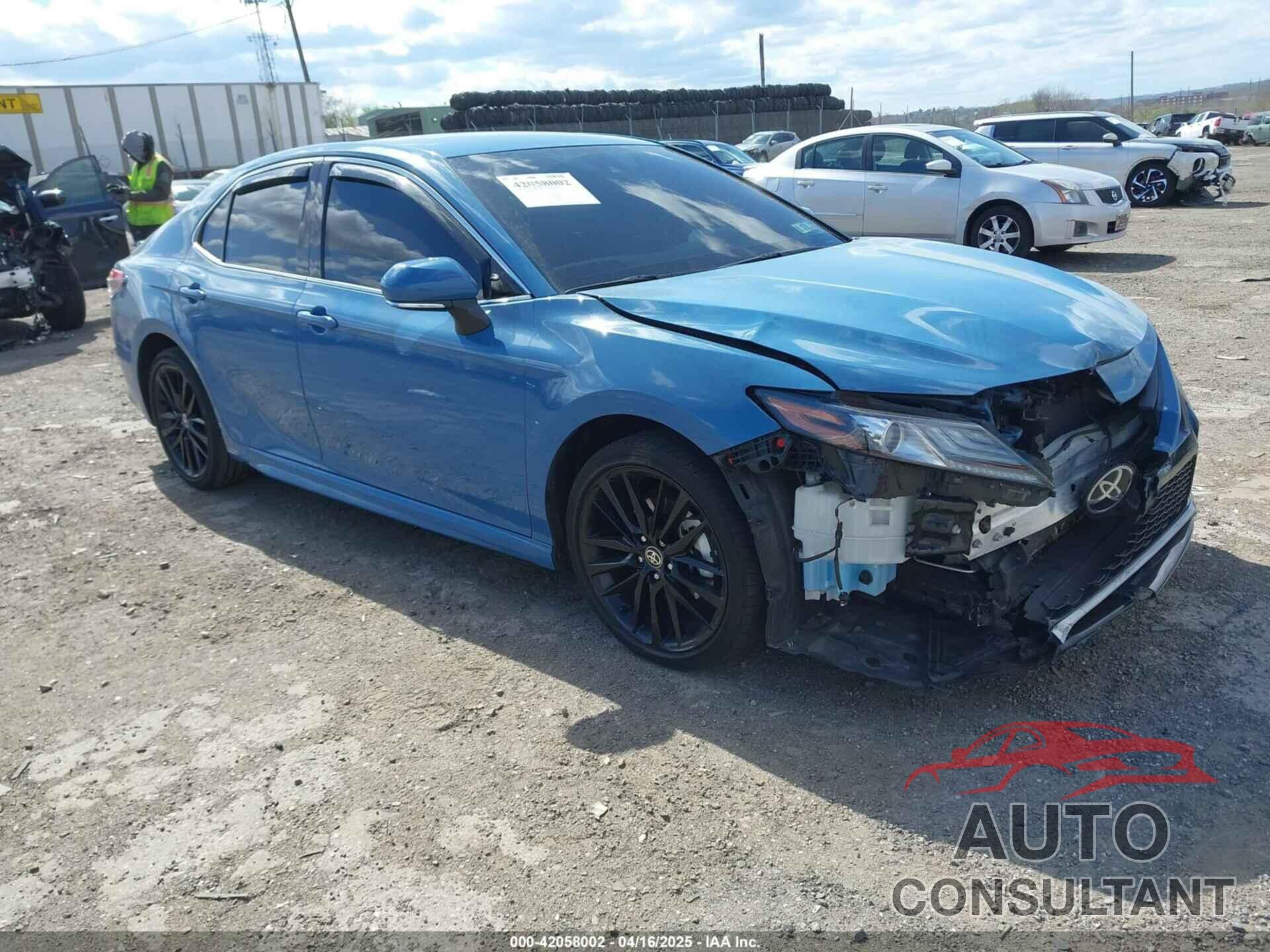 TOYOTA CAMRY 2024 - 4T1K61AK2RU230721