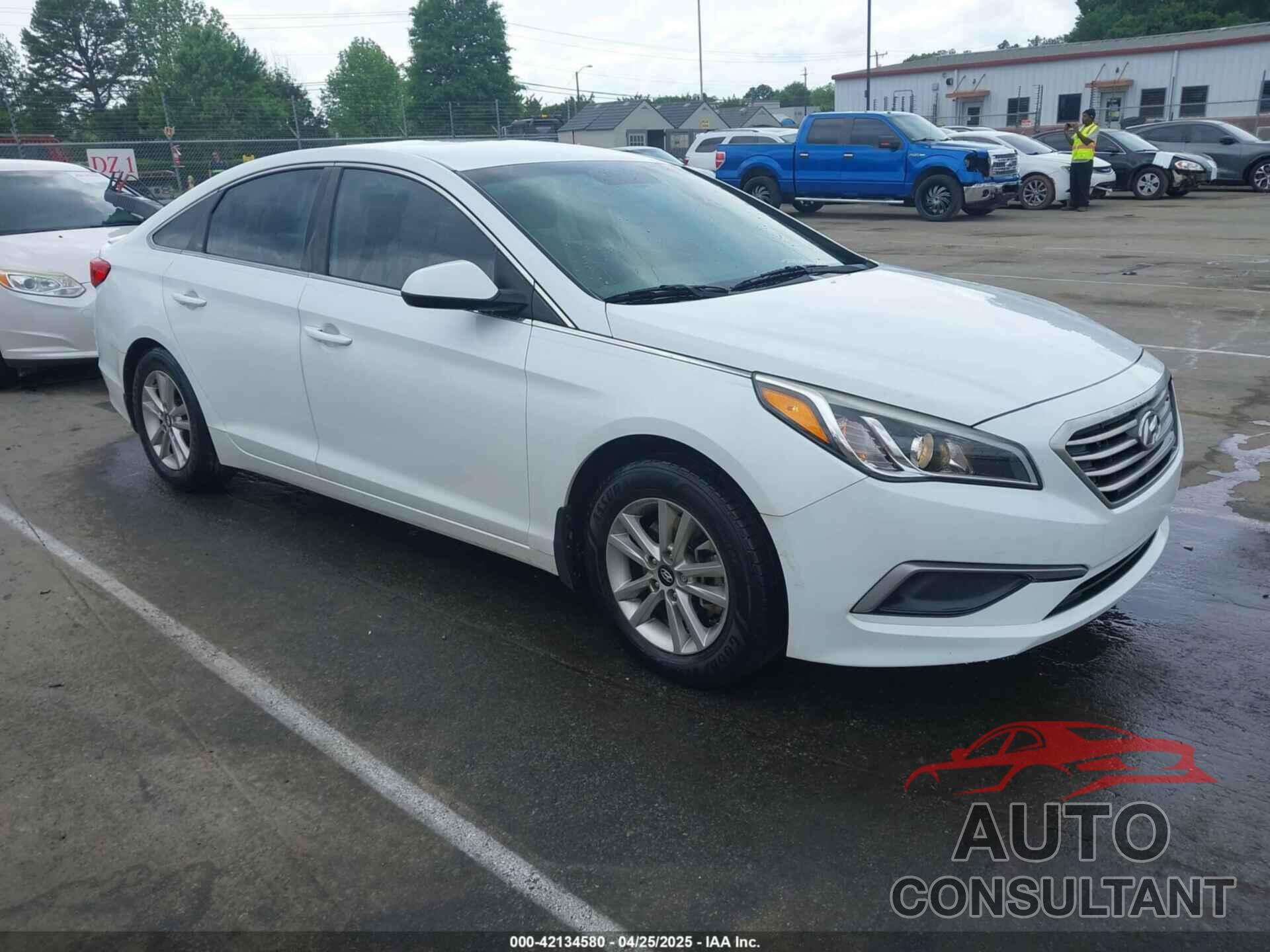 HYUNDAI SONATA 2017 - 5NPE24AF7HH556136