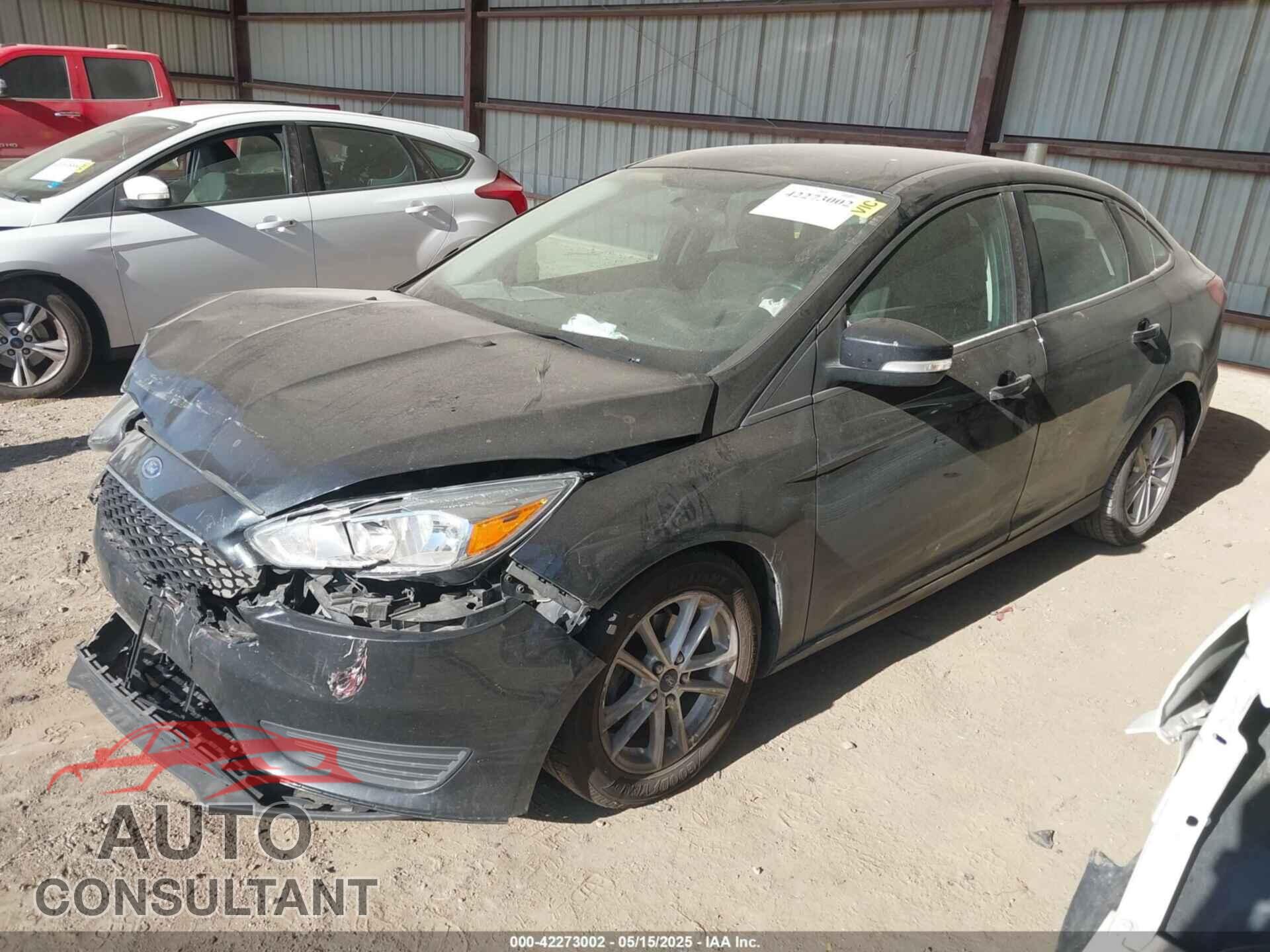 FORD FOCUS 2015 - 1FADP3F21FL385461