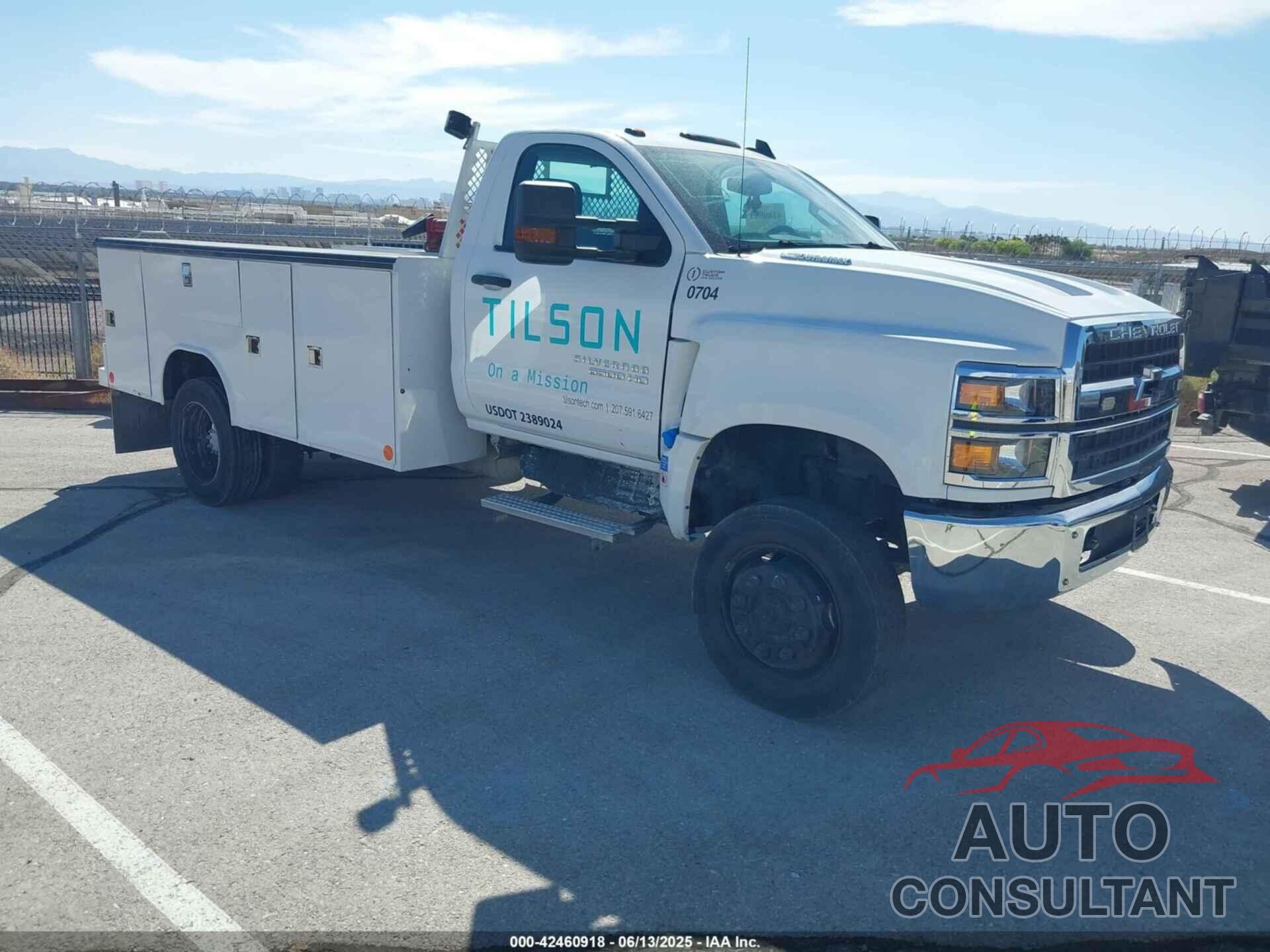 CHEVROLET SILVERADO MD 2023 - 1HTKJPVM1PH130944