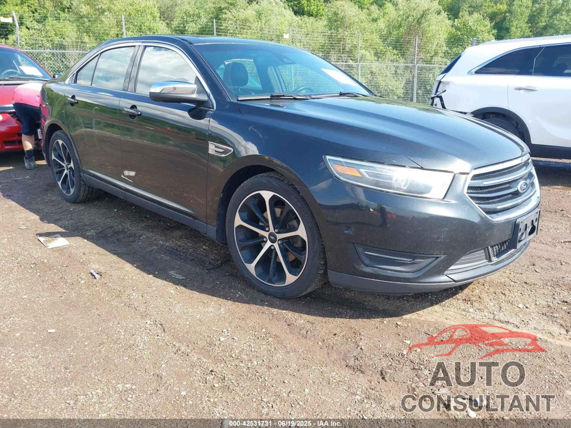 FORD TAURUS 2015 - 1FAHP2J88FG118169