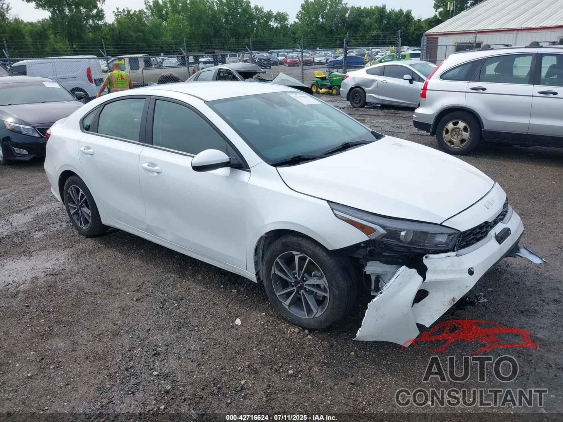KIA FORTE 2024 - 3KPF24AD8RE774689