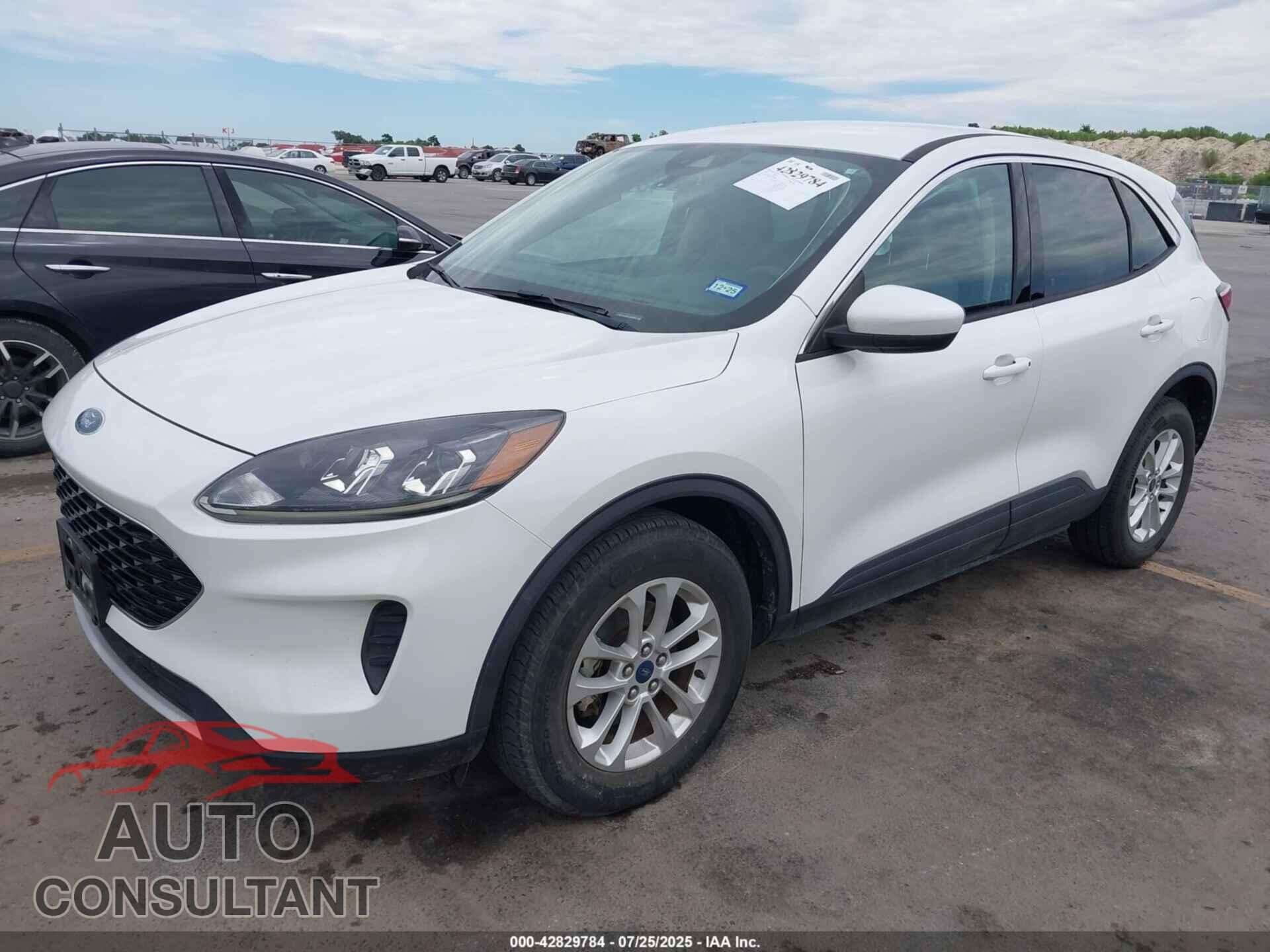 FORD ESCAPE 2020 - 1FMCU9G60LUA38661