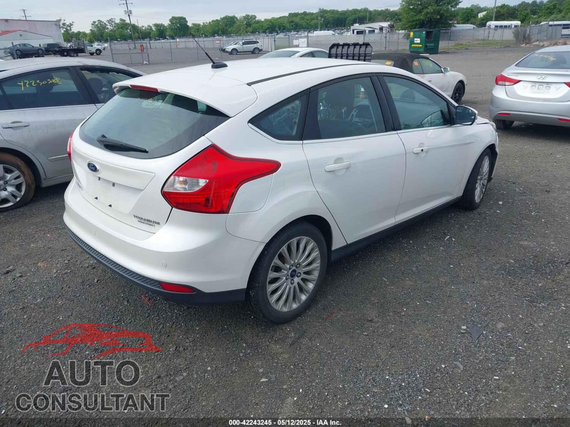 FORD FOCUS 2012 - 1FAHP3N2XCL365935