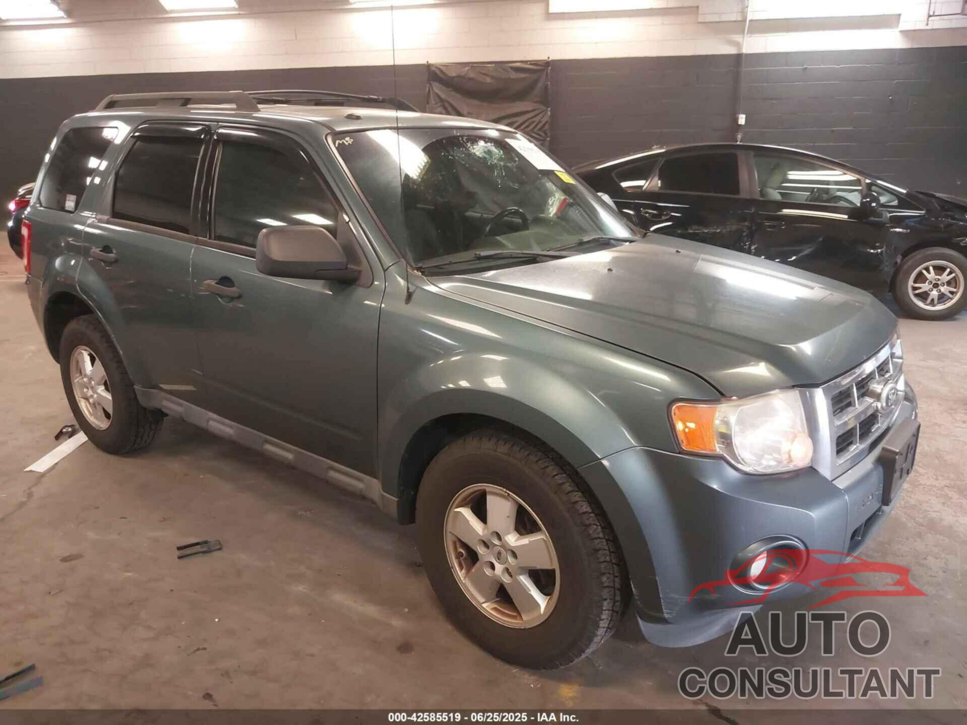 FORD ESCAPE 2011 - 1FMCU9DG9BKB08987