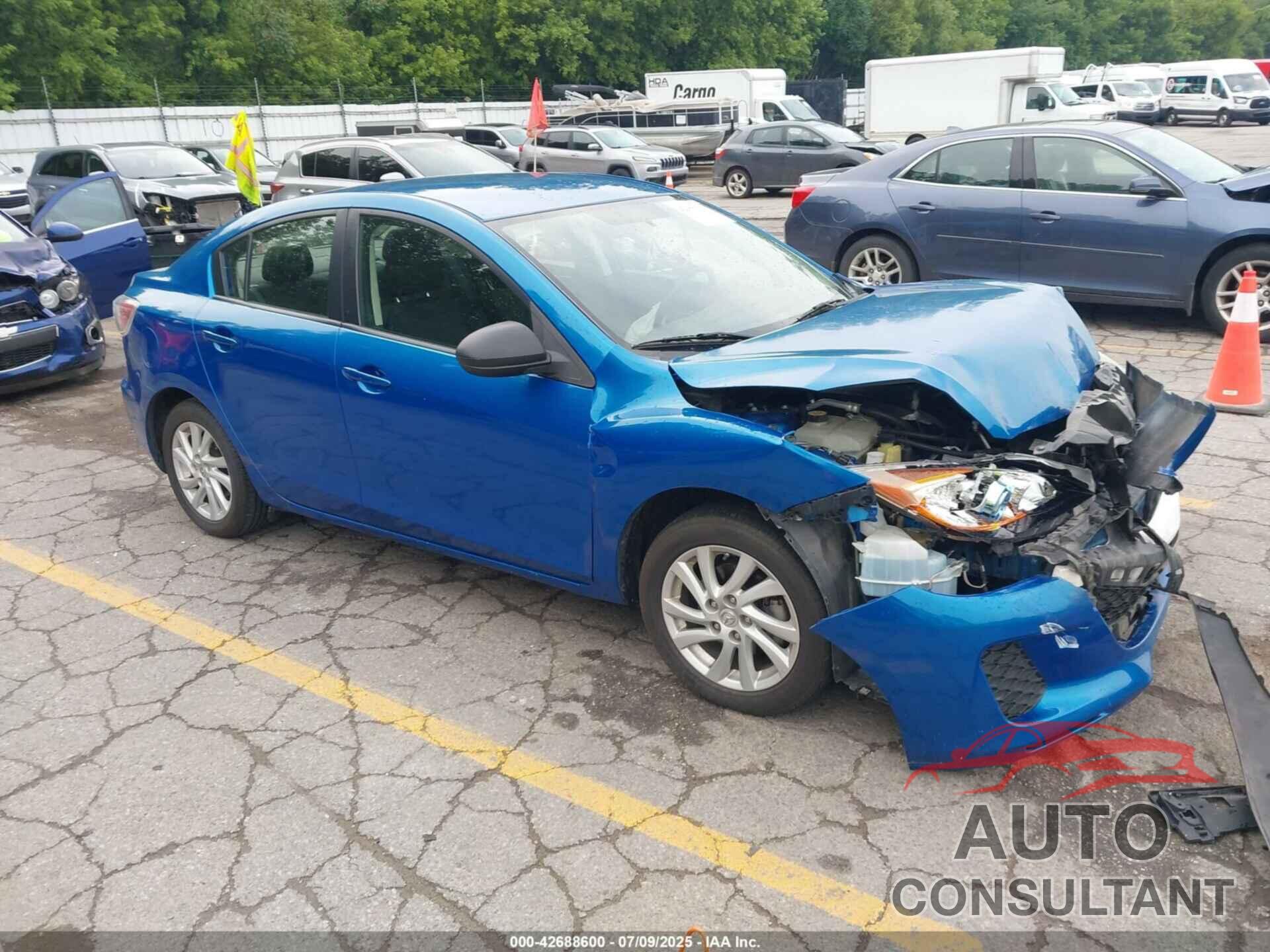 MAZDA MAZDA3 2012 - JM1BL1V74C1574319