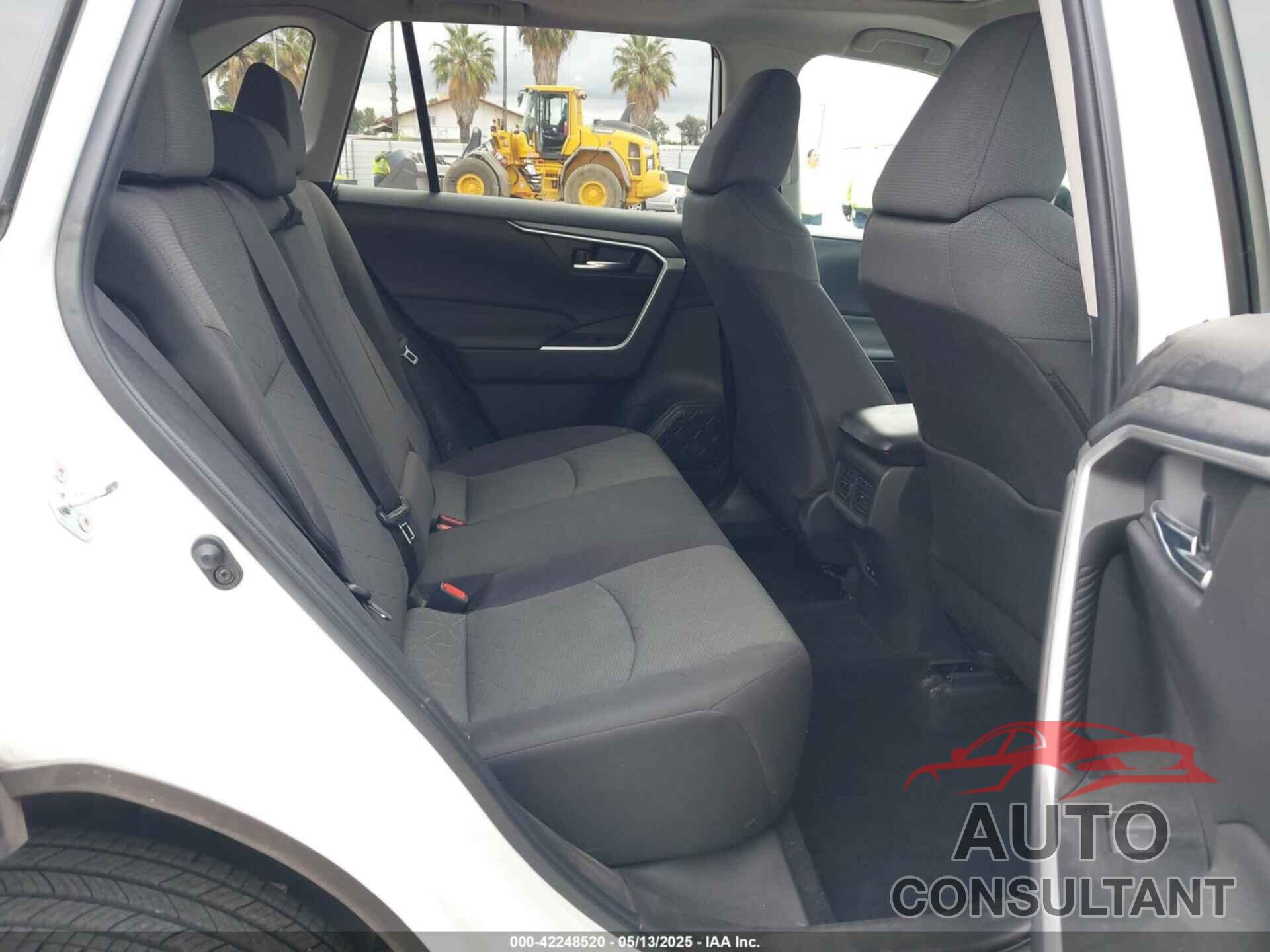 TOYOTA RAV4 2022 - 2T3P1RFV6NW315780