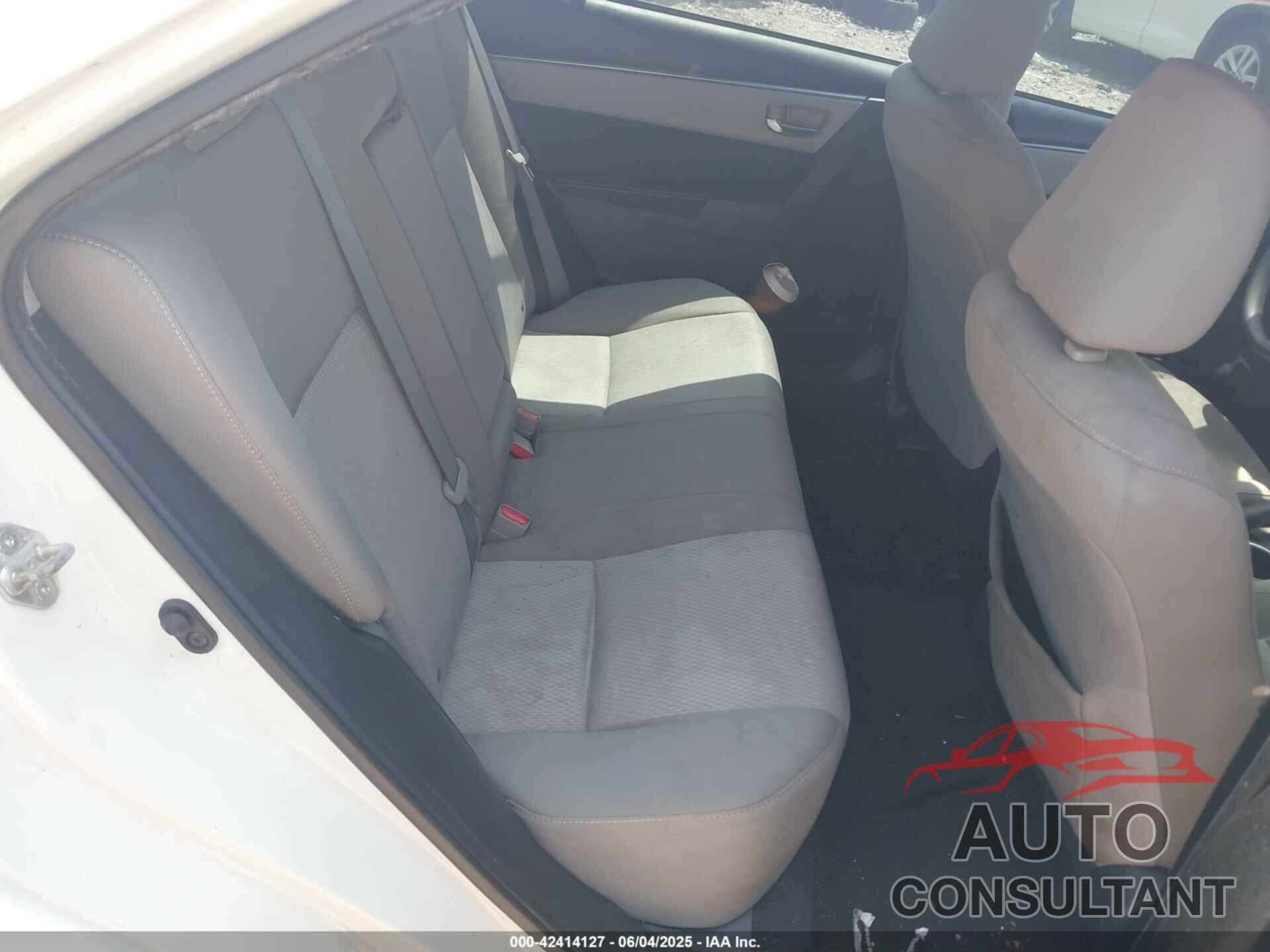 TOYOTA COROLLA 2015 - 5YFBURHE4FP226736