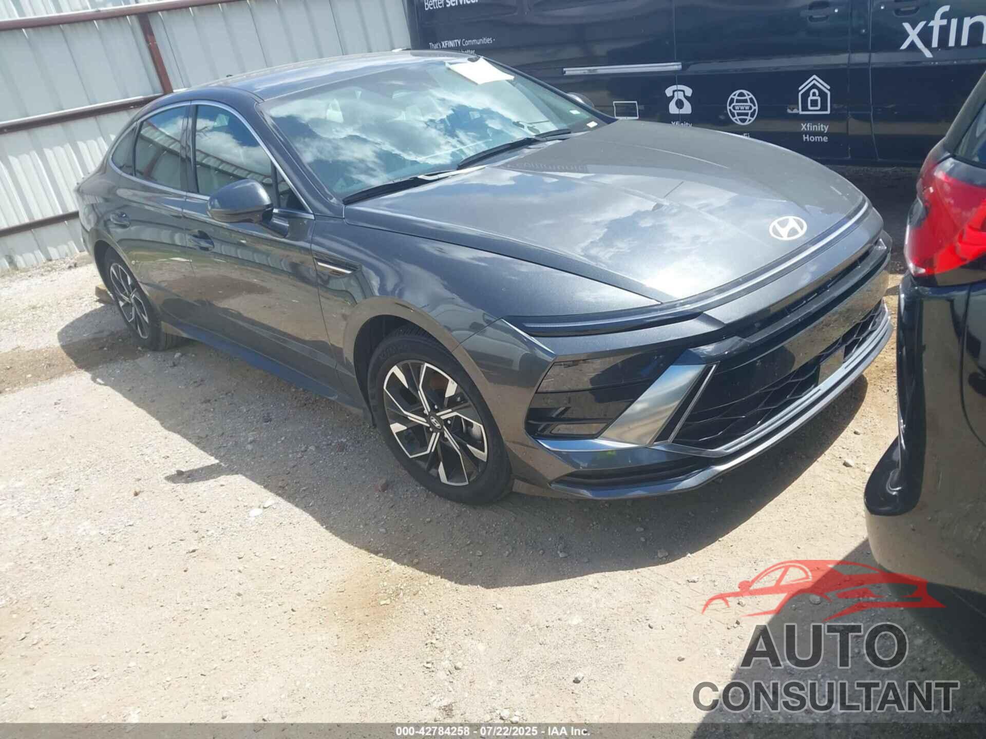 HYUNDAI SONATA 2025 - KMHL64JA3SA471613