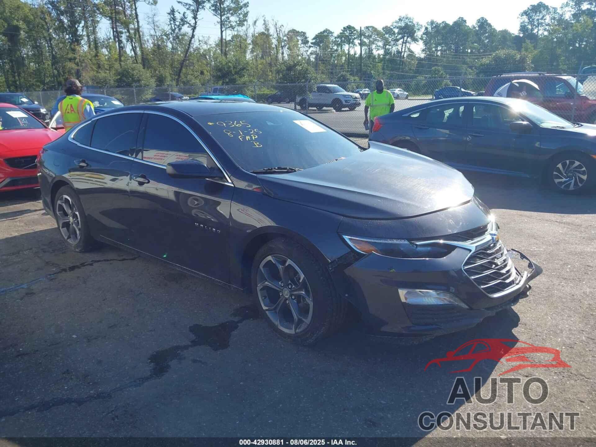 CHEVROLET MALIBU 2023 - 1G1ZD5ST6PF130770