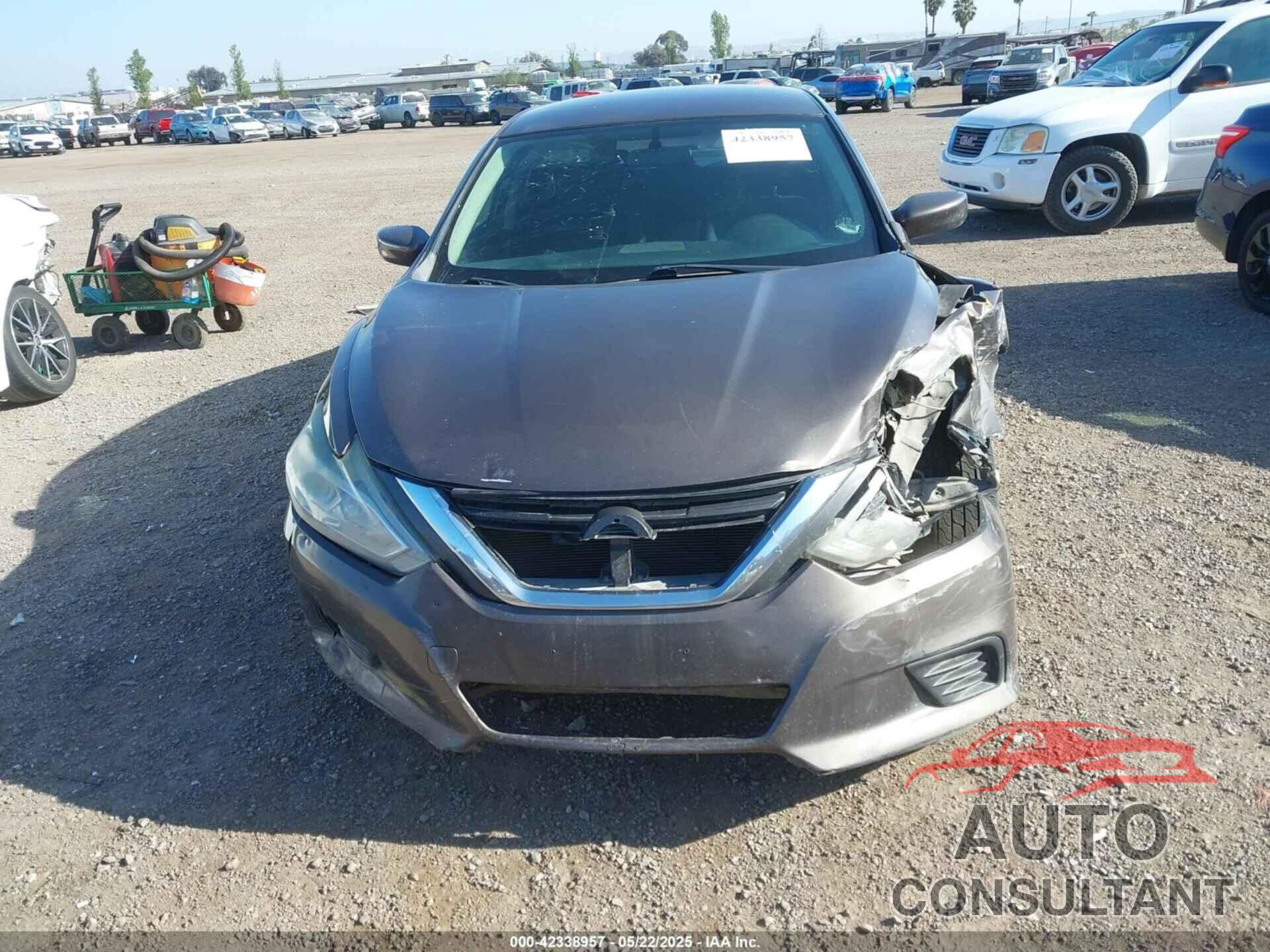 NISSAN ALTIMA 2017 - 1N4AL3AP3HN328798