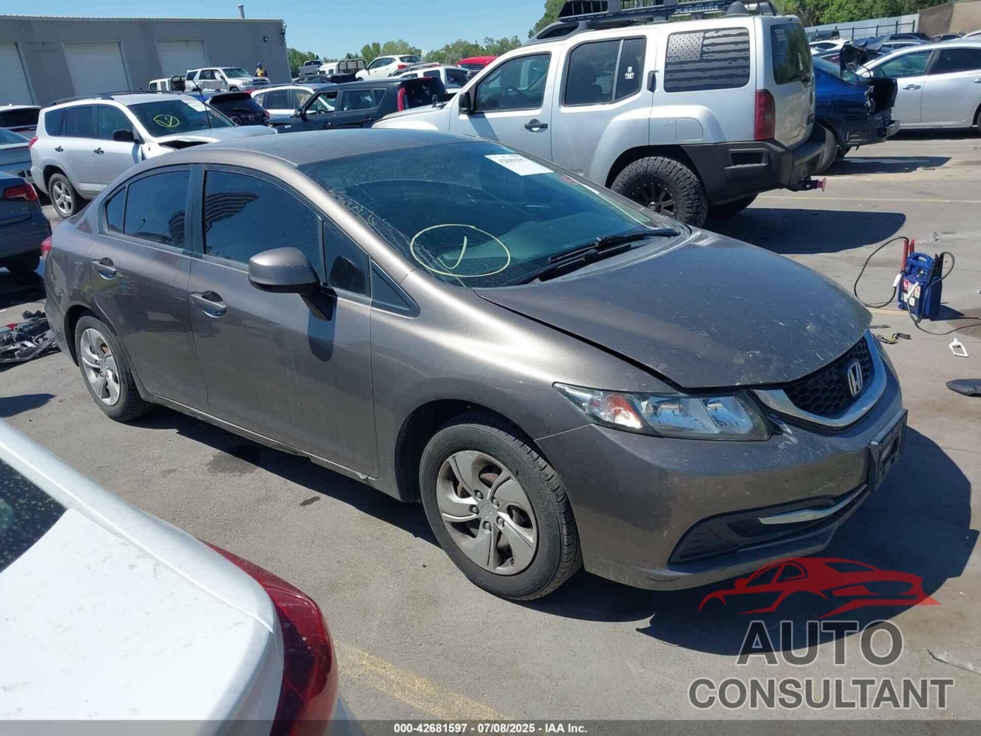 HONDA CIVIC 2013 - 2HGFB2F51DH585211