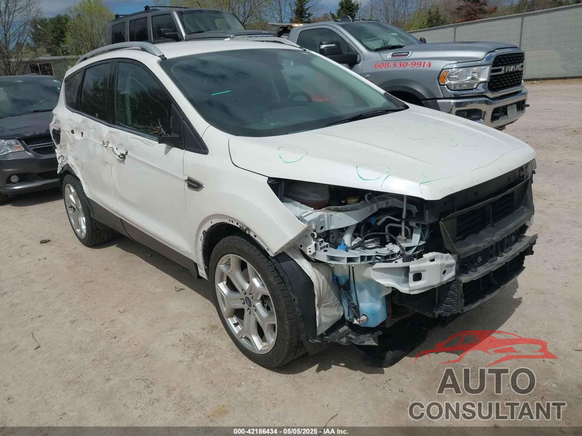 FORD ESCAPE 2019 - 1FMCU9J99KUC21963