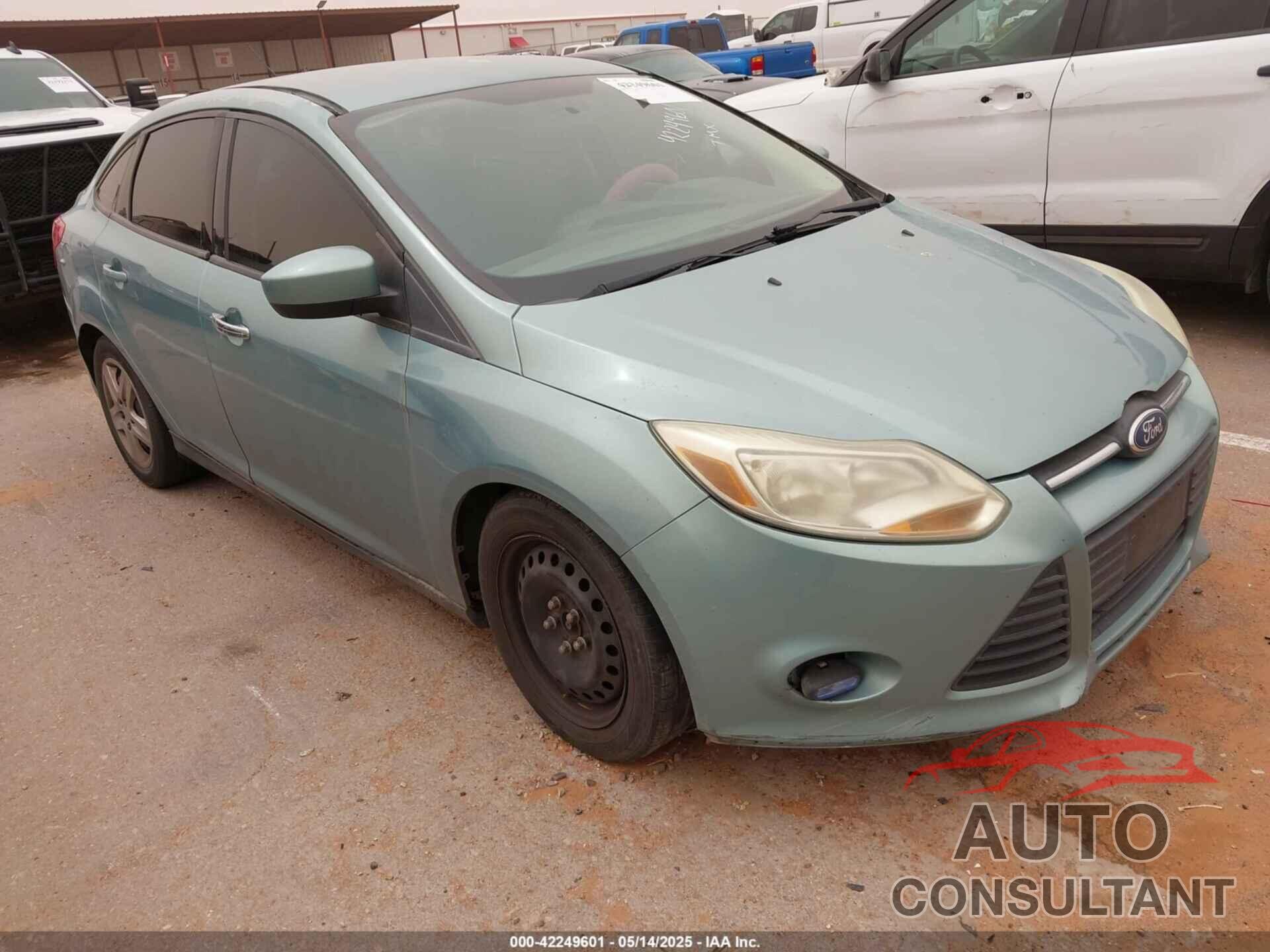 FORD FOCUS 2012 - 1FAHP3F21CL119547