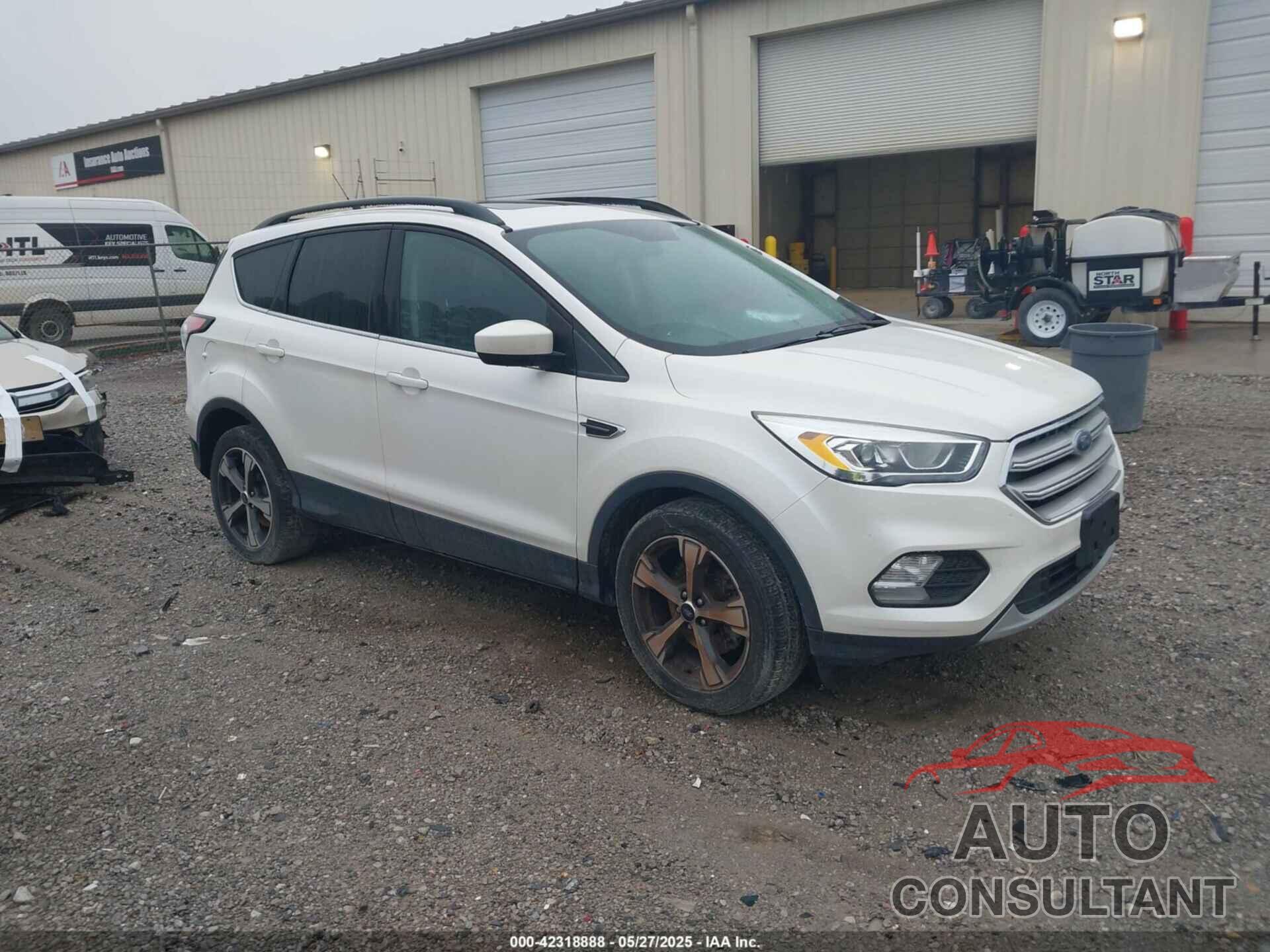FORD ESCAPE 2018 - 1FMCU9HD3JUB78696