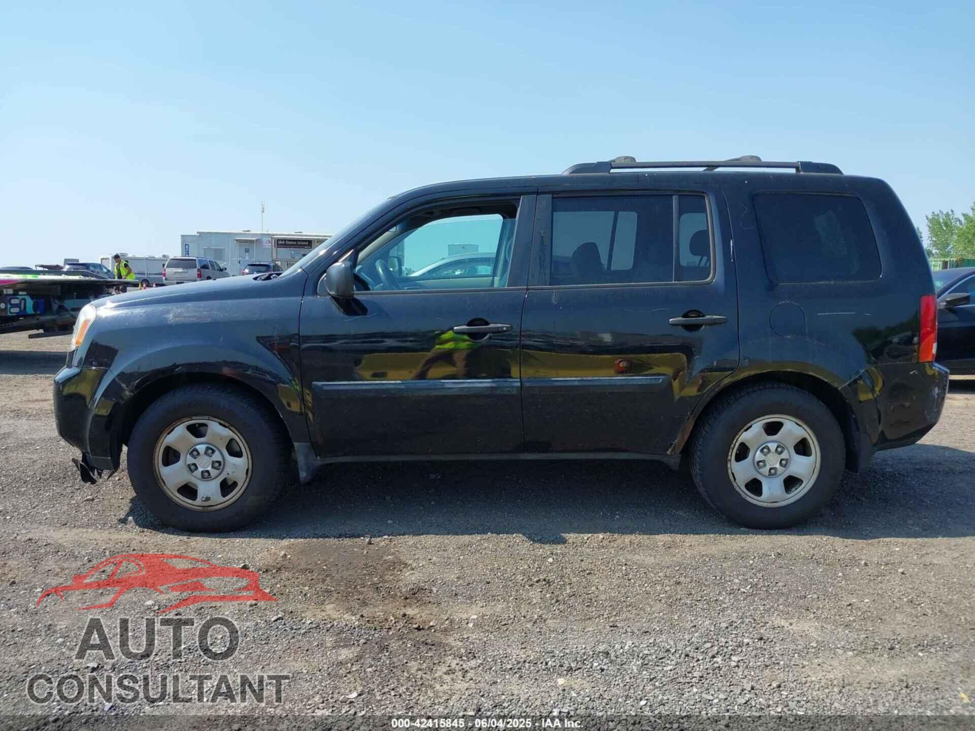 HONDA PILOT 2011 - 5FNYF4H26BB073375