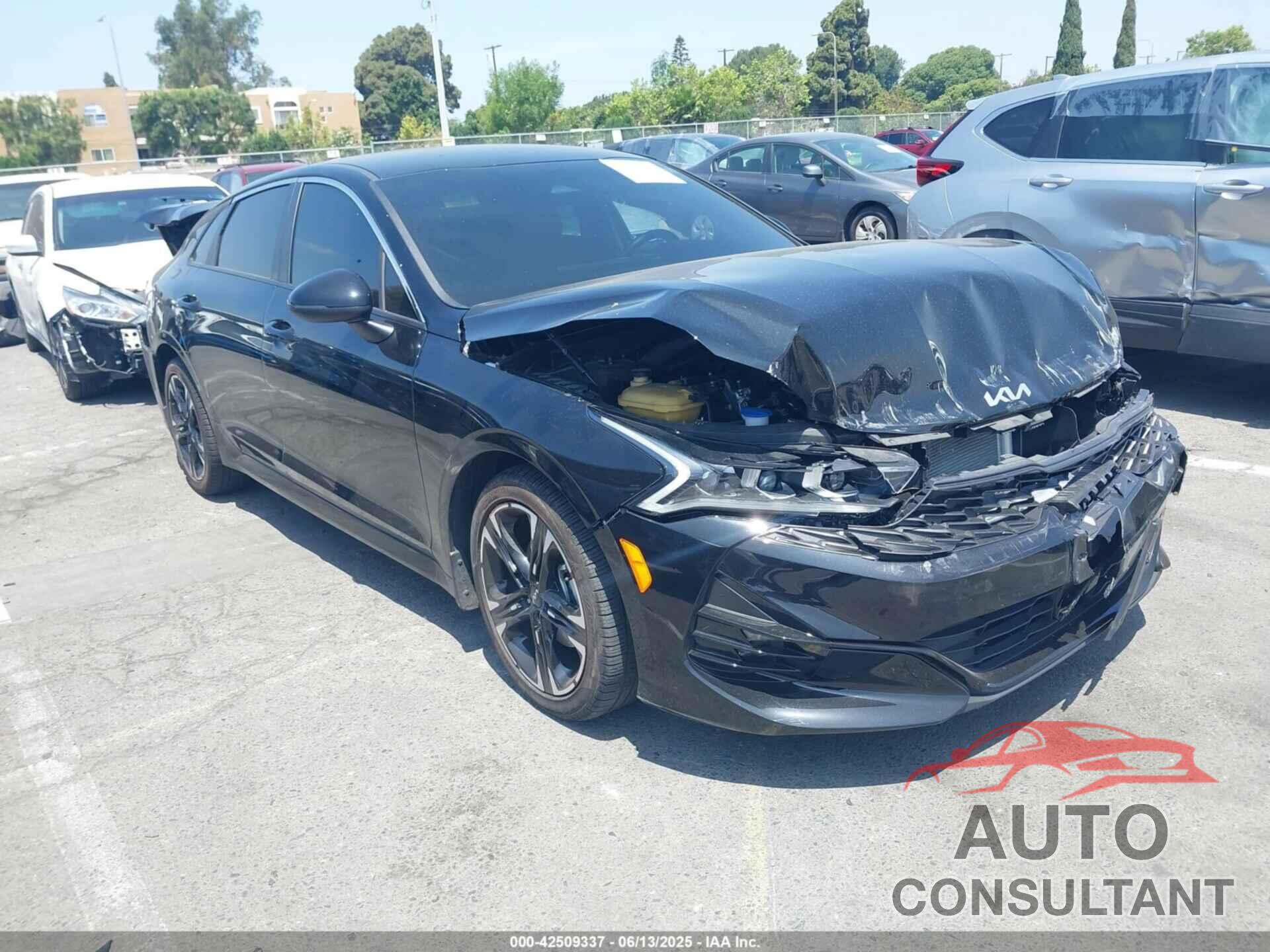 KIA K5 2024 - 5XXG64J27RG266275