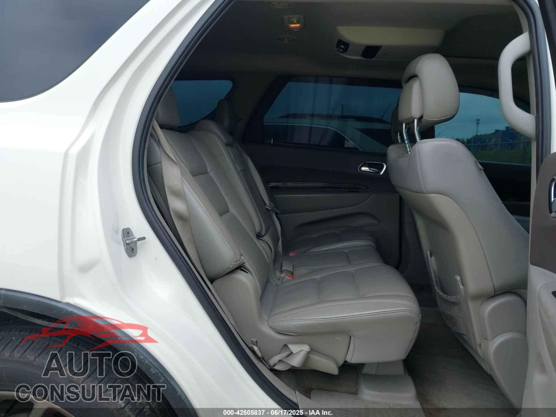 DODGE DURANGO 2011 - 1D4SD4GT2BC627811