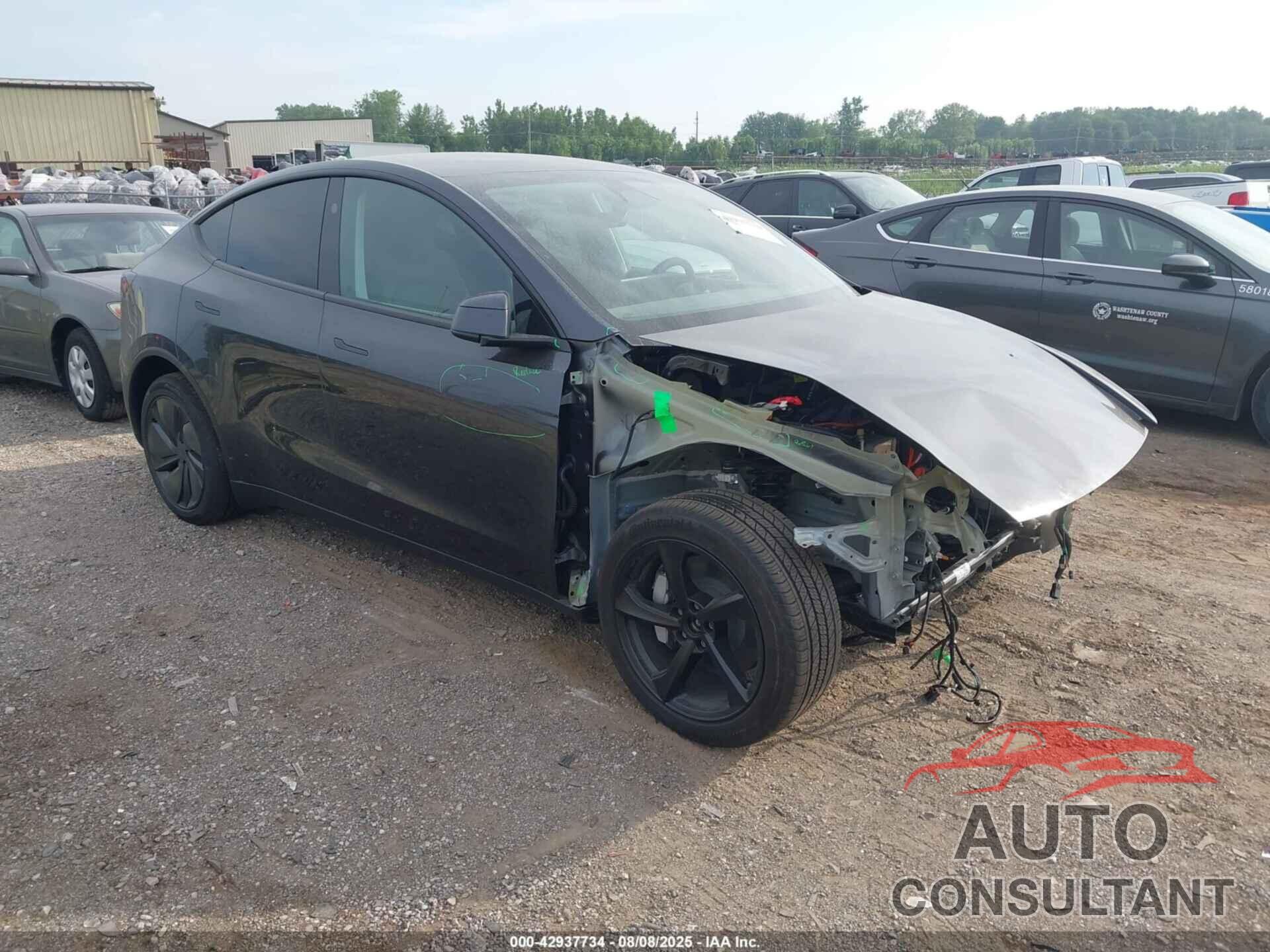TESLA MODEL Y 2026 - 7SAYGDEE2TF336851