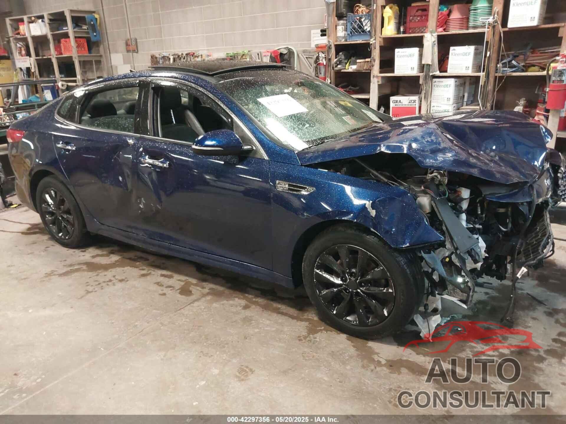 KIA OPTIMA 2017 - 5XXGU4L38HG144261