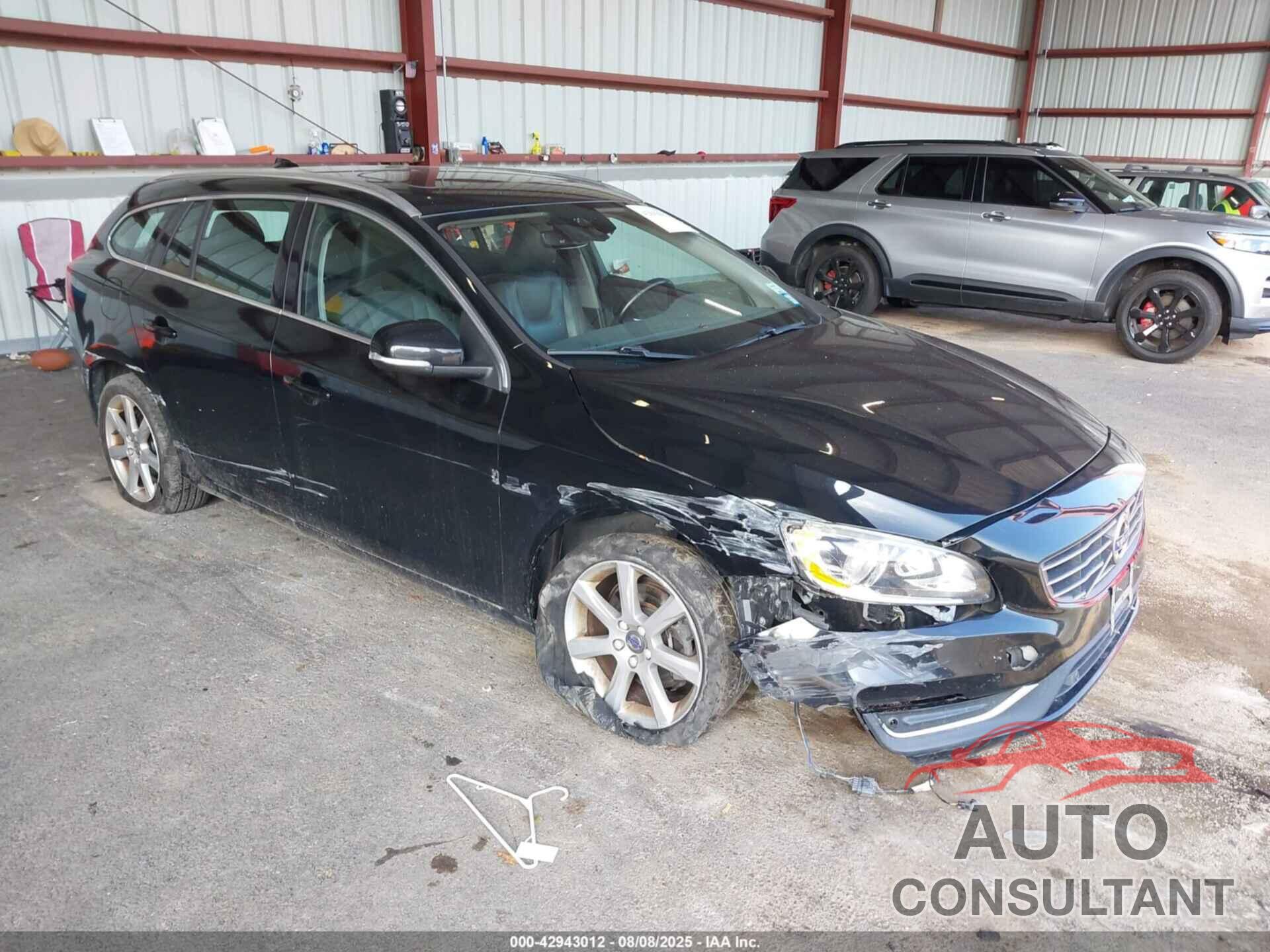 VOLVO V60 2016 - YV140MEK4G1296870