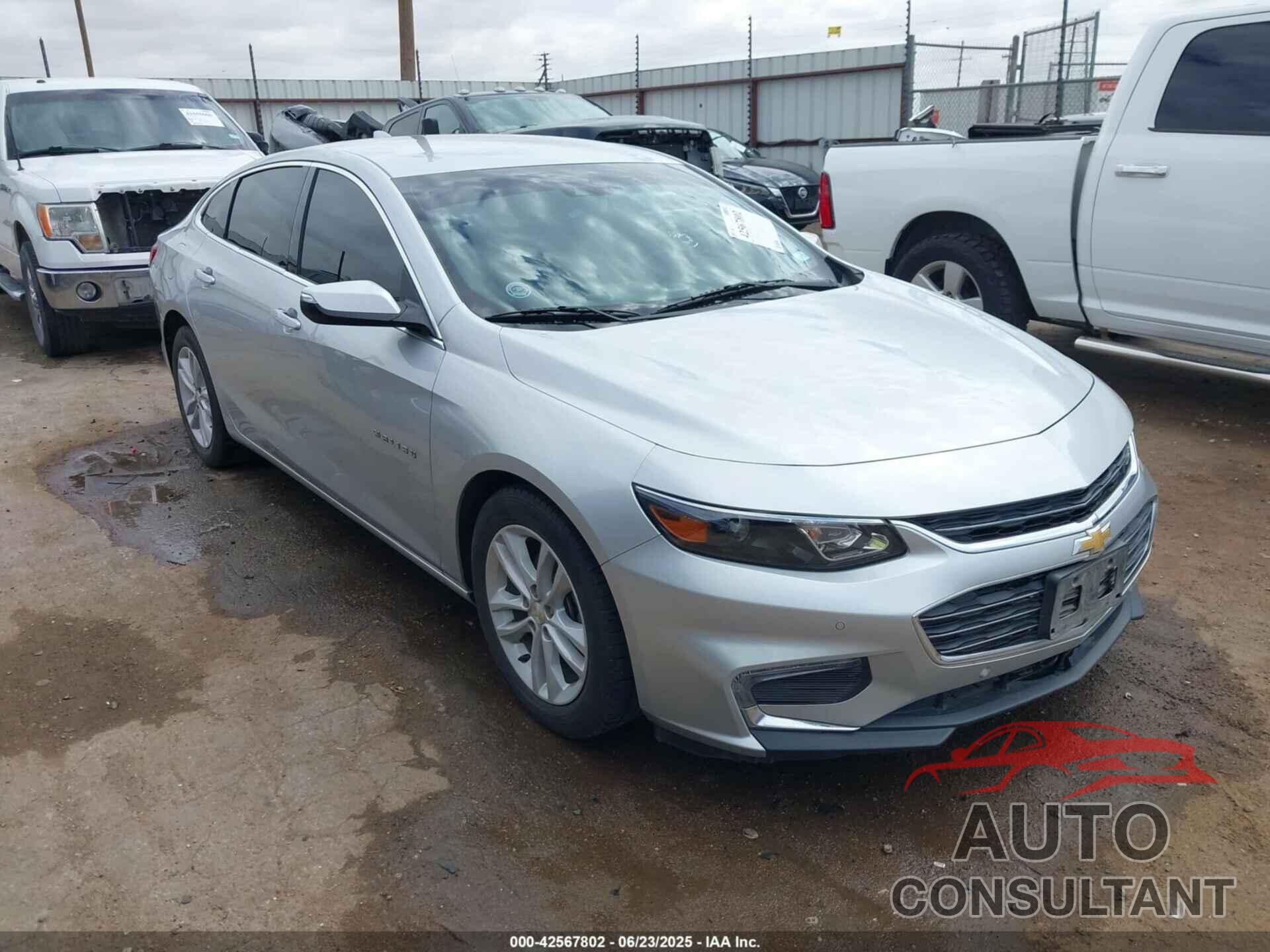 CHEVROLET MALIBU 2018 - 1G1ZD5STXJF249025