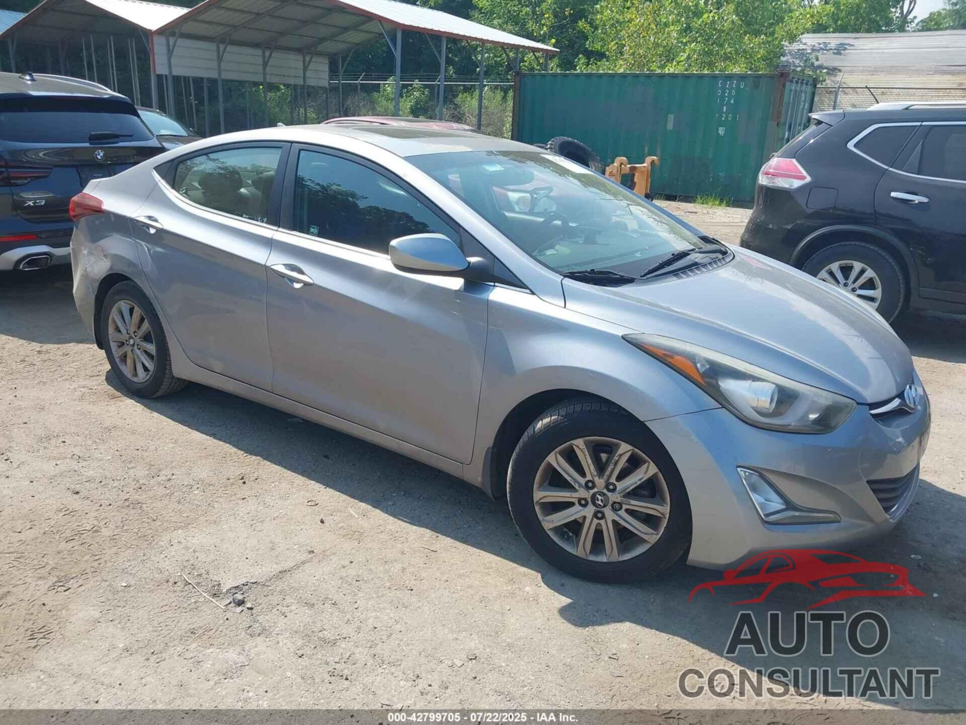 HYUNDAI ELANTRA 2015 - 5NPDH4AE8FH557603