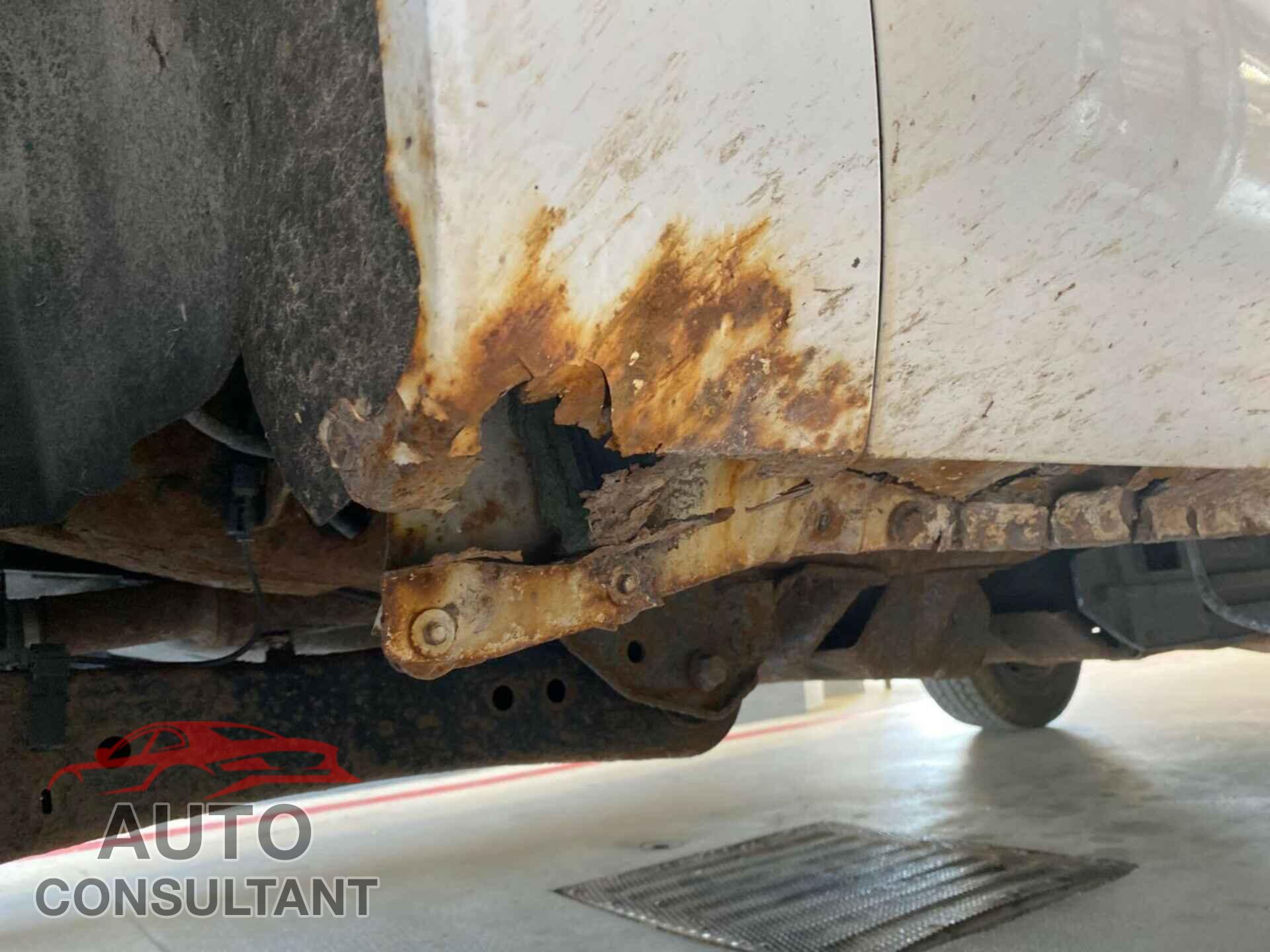 FORD F250 2011 - 1FTBF2B68BEB33602