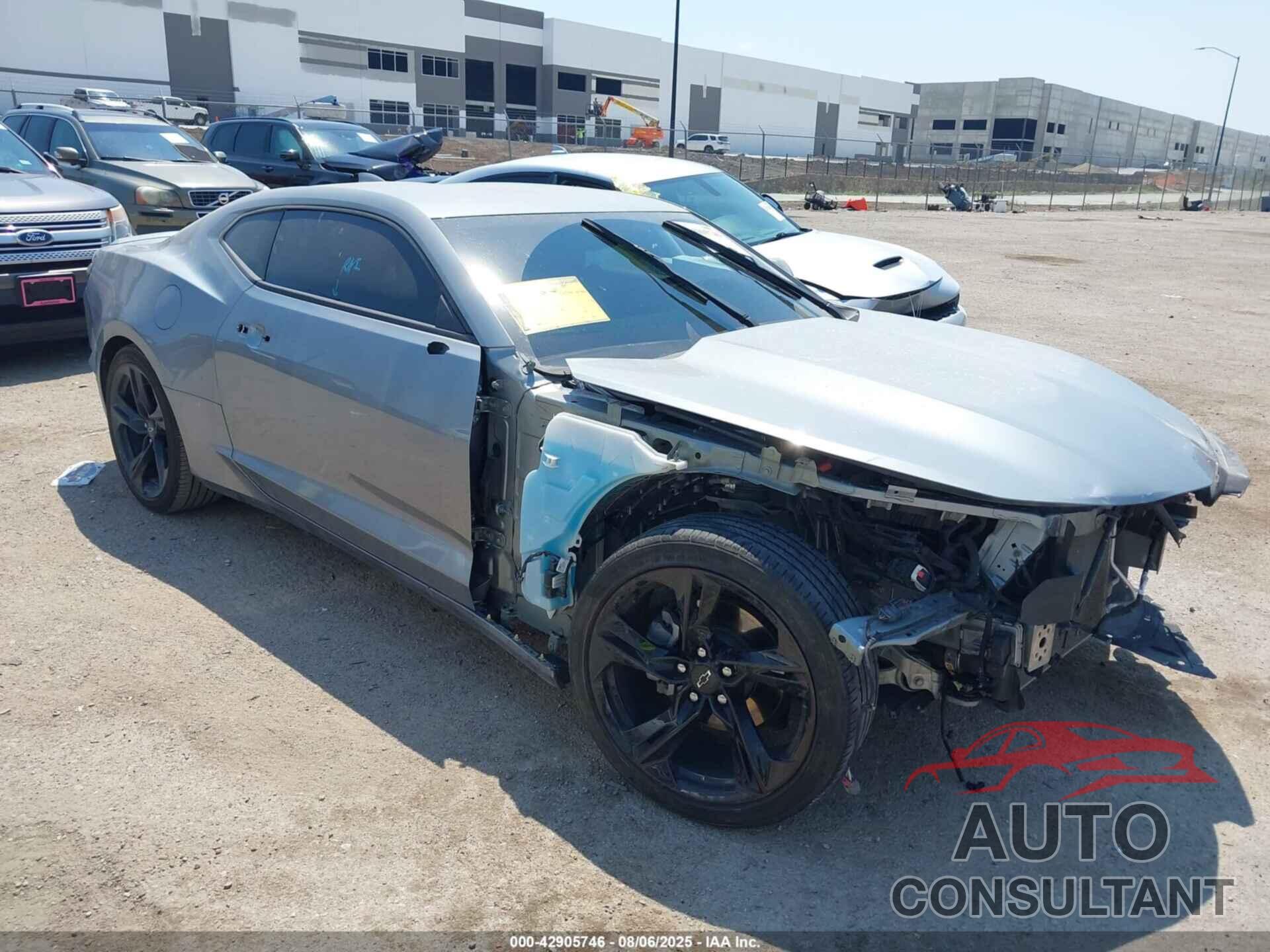 CHEVROLET CAMARO 2023 - 1G1FB1RXXP0133930