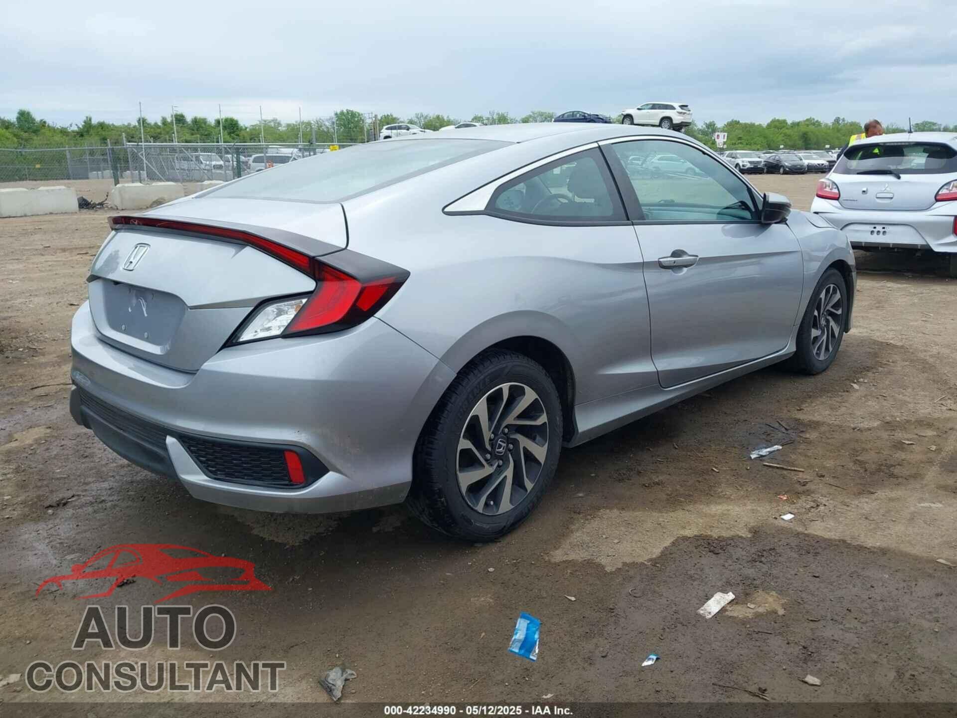 HONDA CIVIC 2017 - 2HGFC4B02HH302789