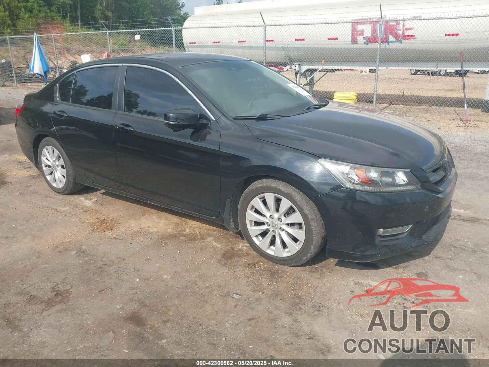 HONDA ACCORD 2013 - 1HGCR2F83DA128410