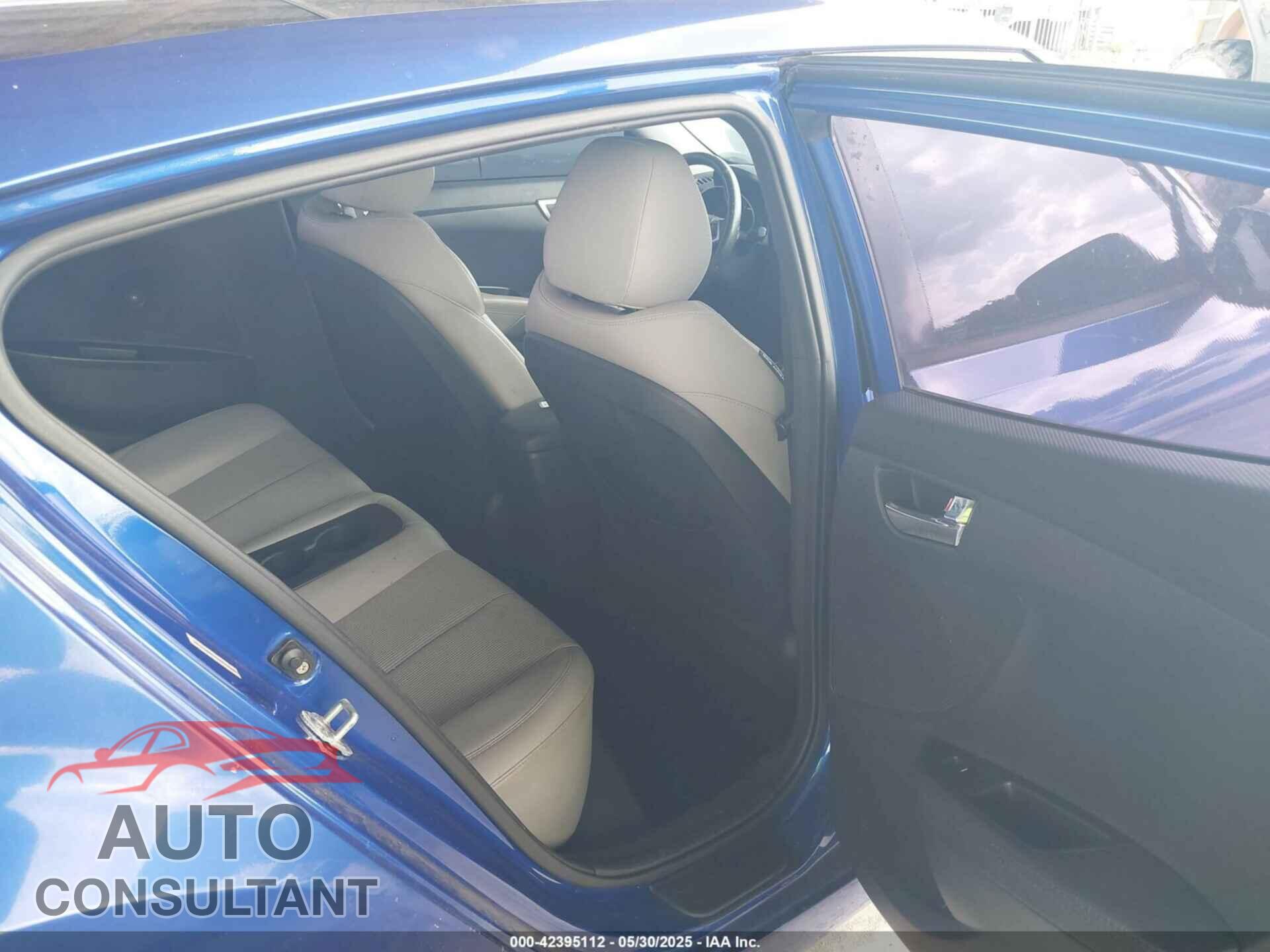 HYUNDAI VELOSTER 2012 - KMHTC6AD0CU034683