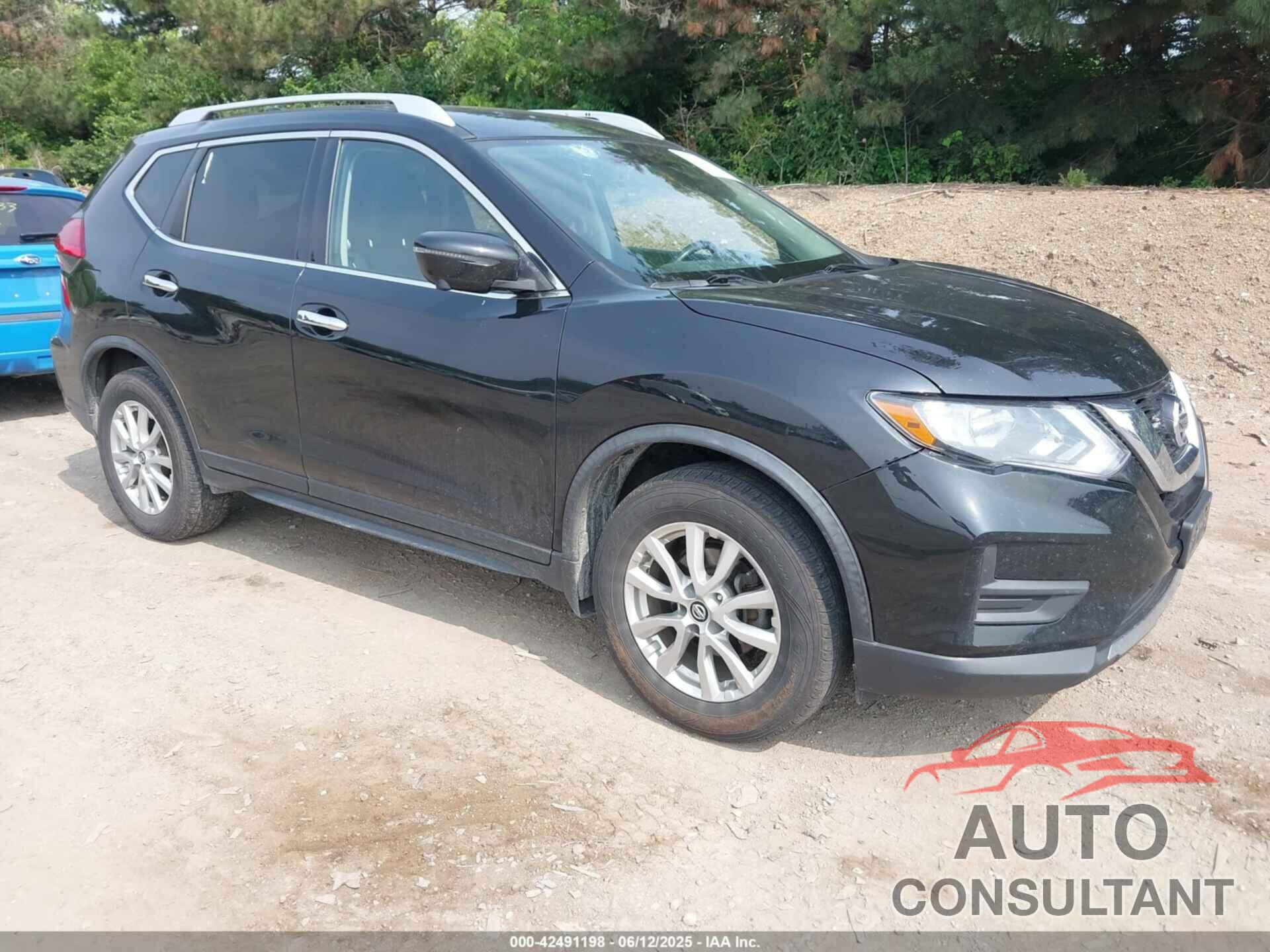 NISSAN ROGUE 2017 - KNMAT2MVXHP517709