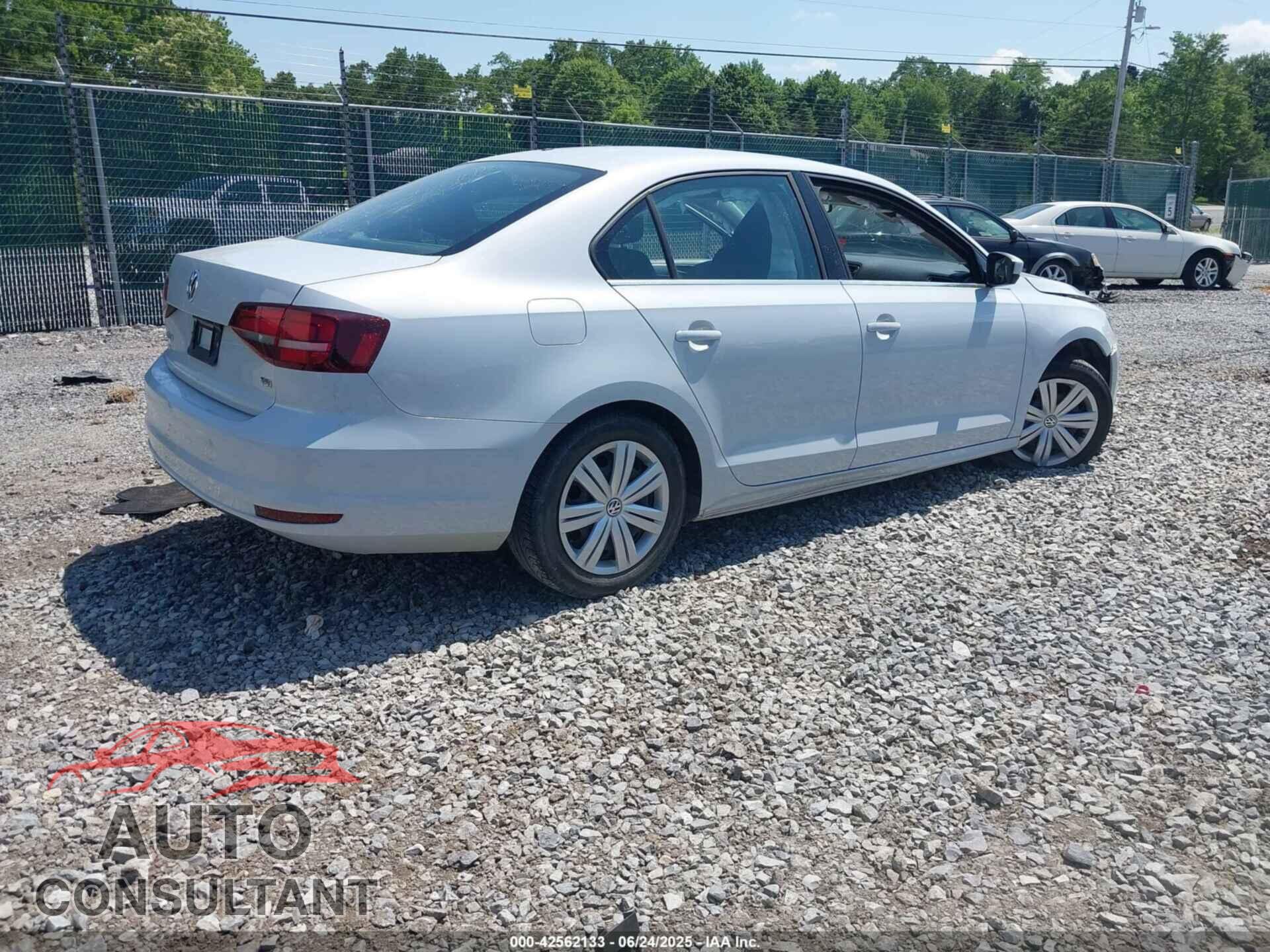 VOLKSWAGEN JETTA 2017 - 3VW2B7AJ5HM363855